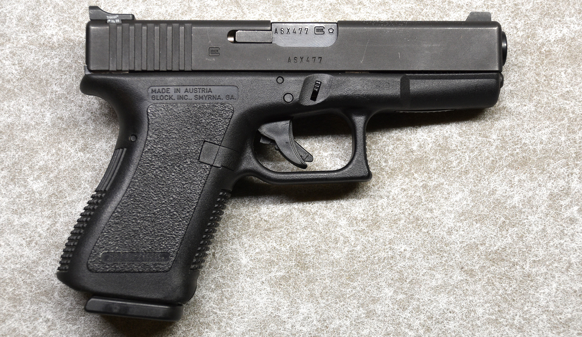 Glock~ 23~ .40 S&W - Bass Pro Shops