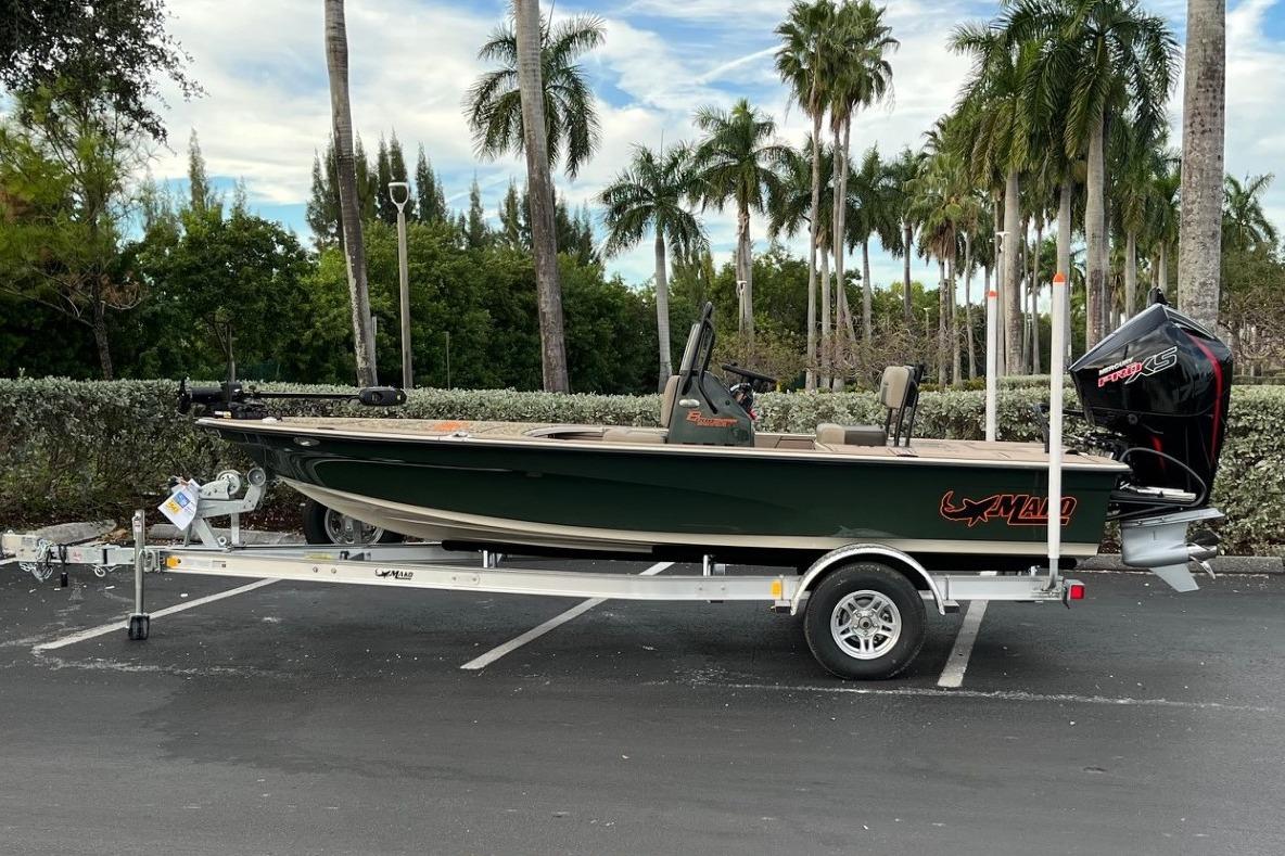 Image of 2026 MAKO 18 PRO SKIFF BACKWATER EDITION