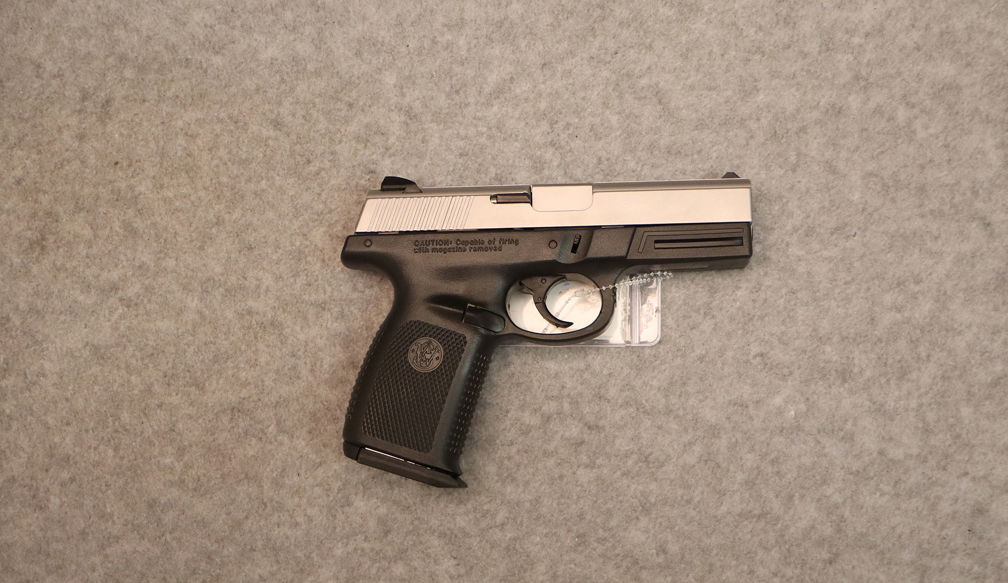 Smith Wesson ~ SW9VE ~ 9mm - Bass Pro Shops