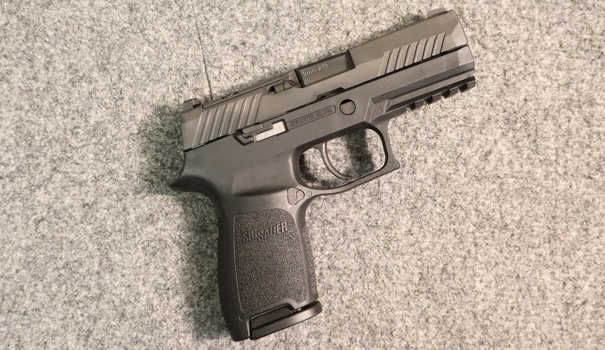 Sig Sauer ~ P320 ~ 9mm (SKU: 4730918) - Bass Pro Shops