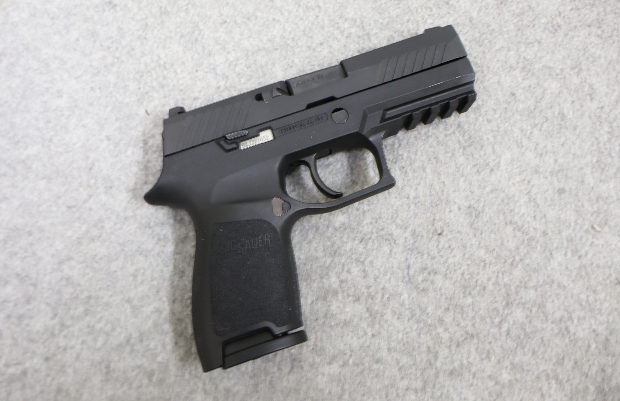 Sig-Sauer ~ Model P320 ~ 9mm Luger - Bass Pro Shops