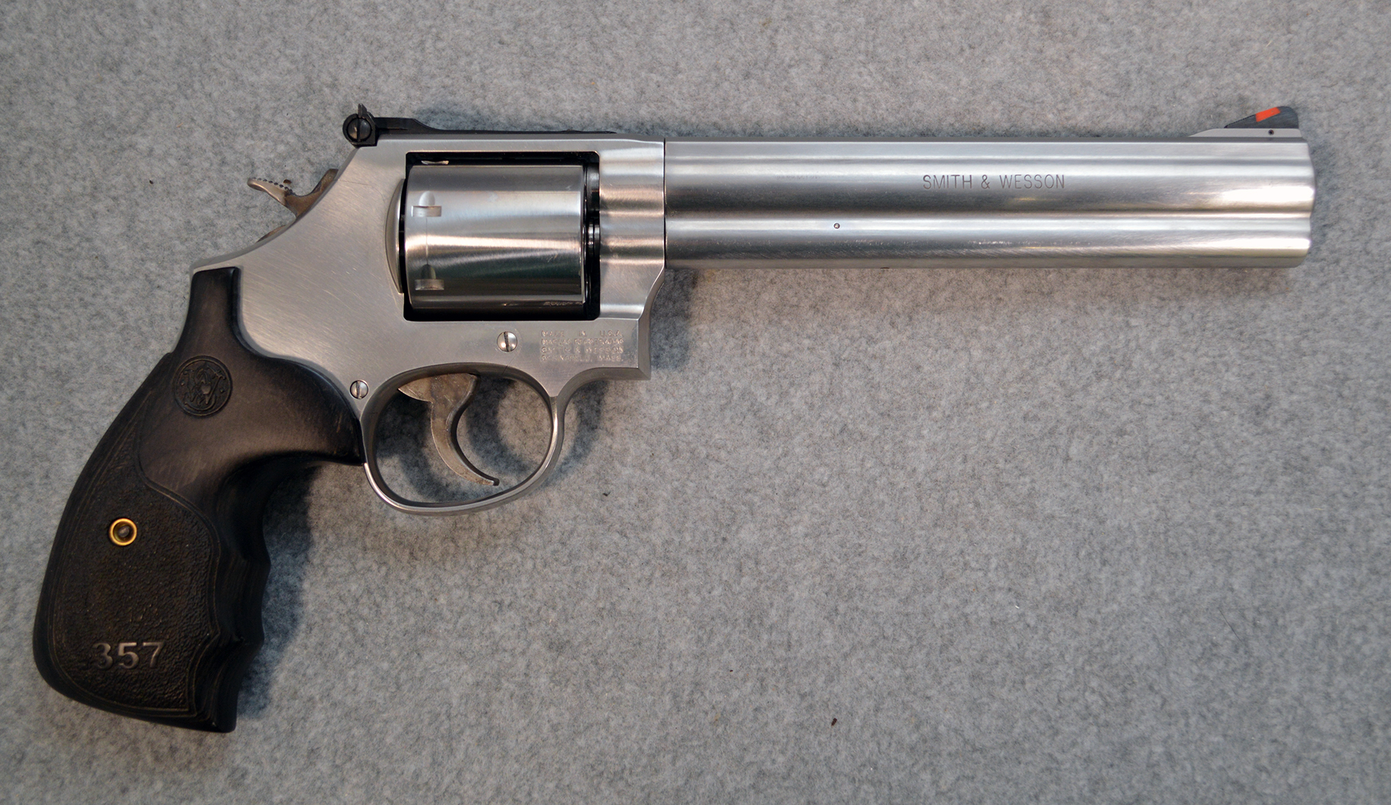 Image of Smith and Wesson ~ 686-6 ~ .357 Magnum