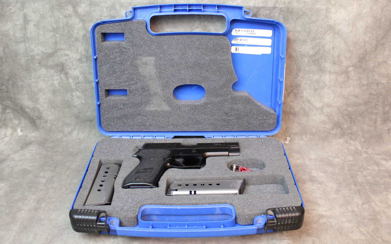 Sig Sauer ~ P220 ~ .45 Auto - Bass Pro Shops