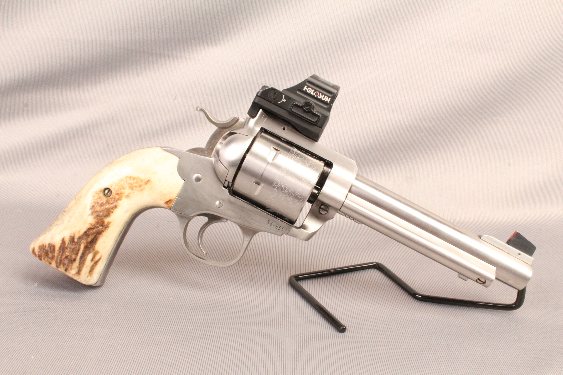 Ruger ~ New Model Blackhawk ~ .41 Mag - Bass Pro Shops