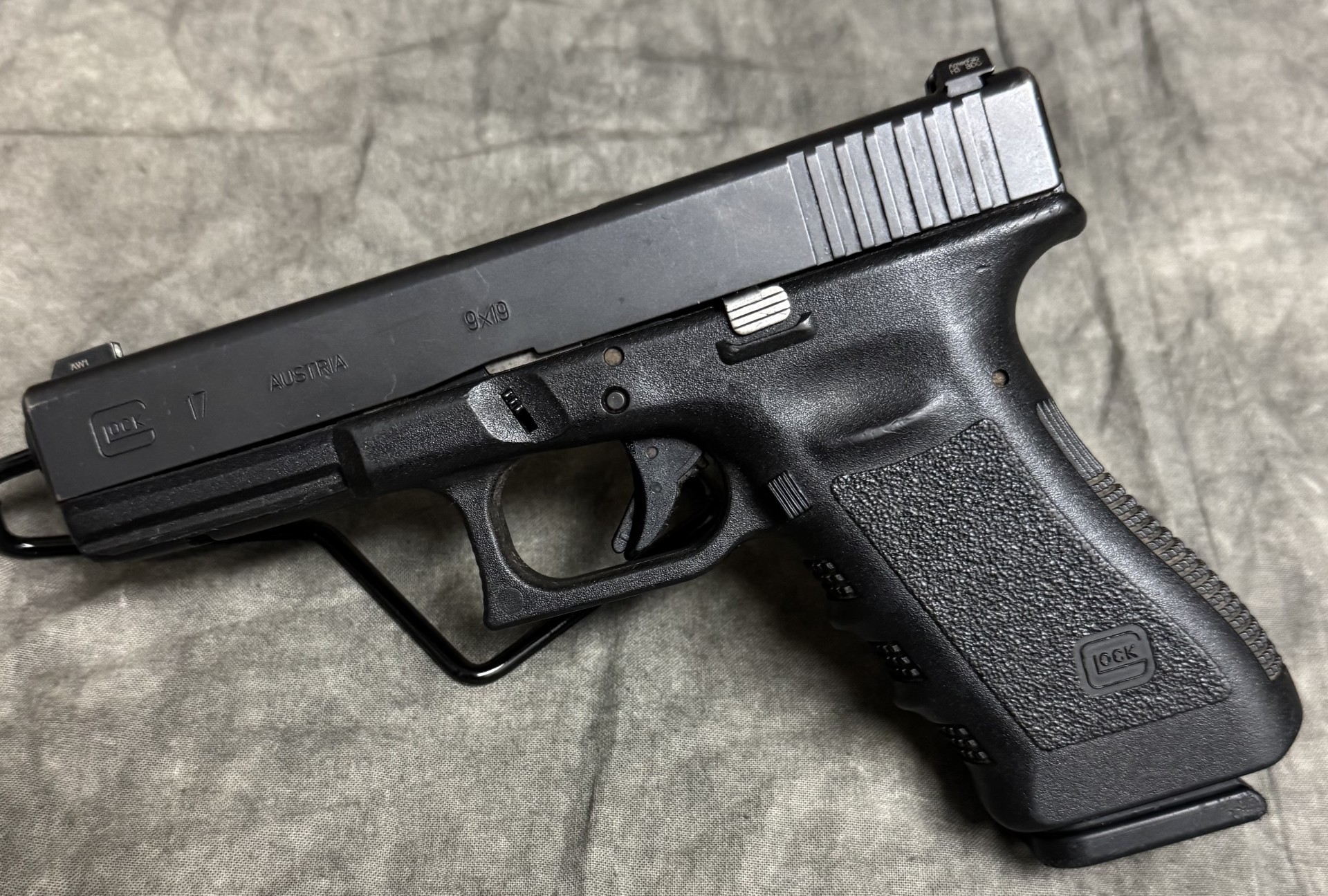 Glock~17 Gen3~9mm - Bass Pro Shops