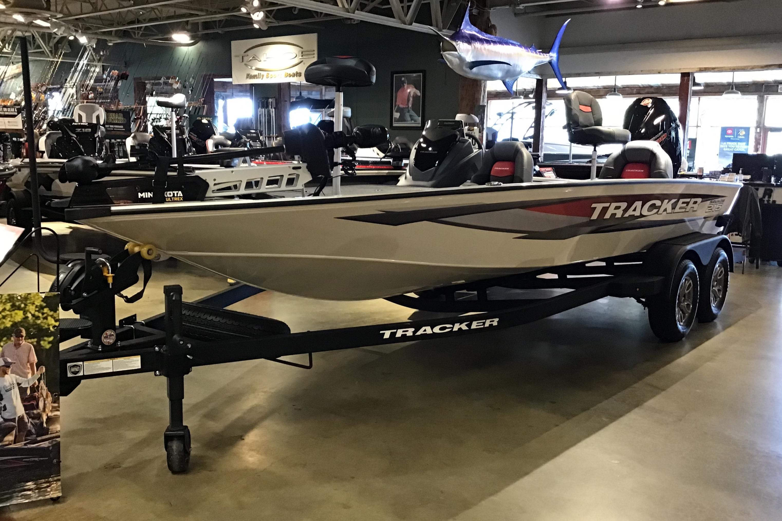 Image of 2025 TRACKER SAVAGE 215