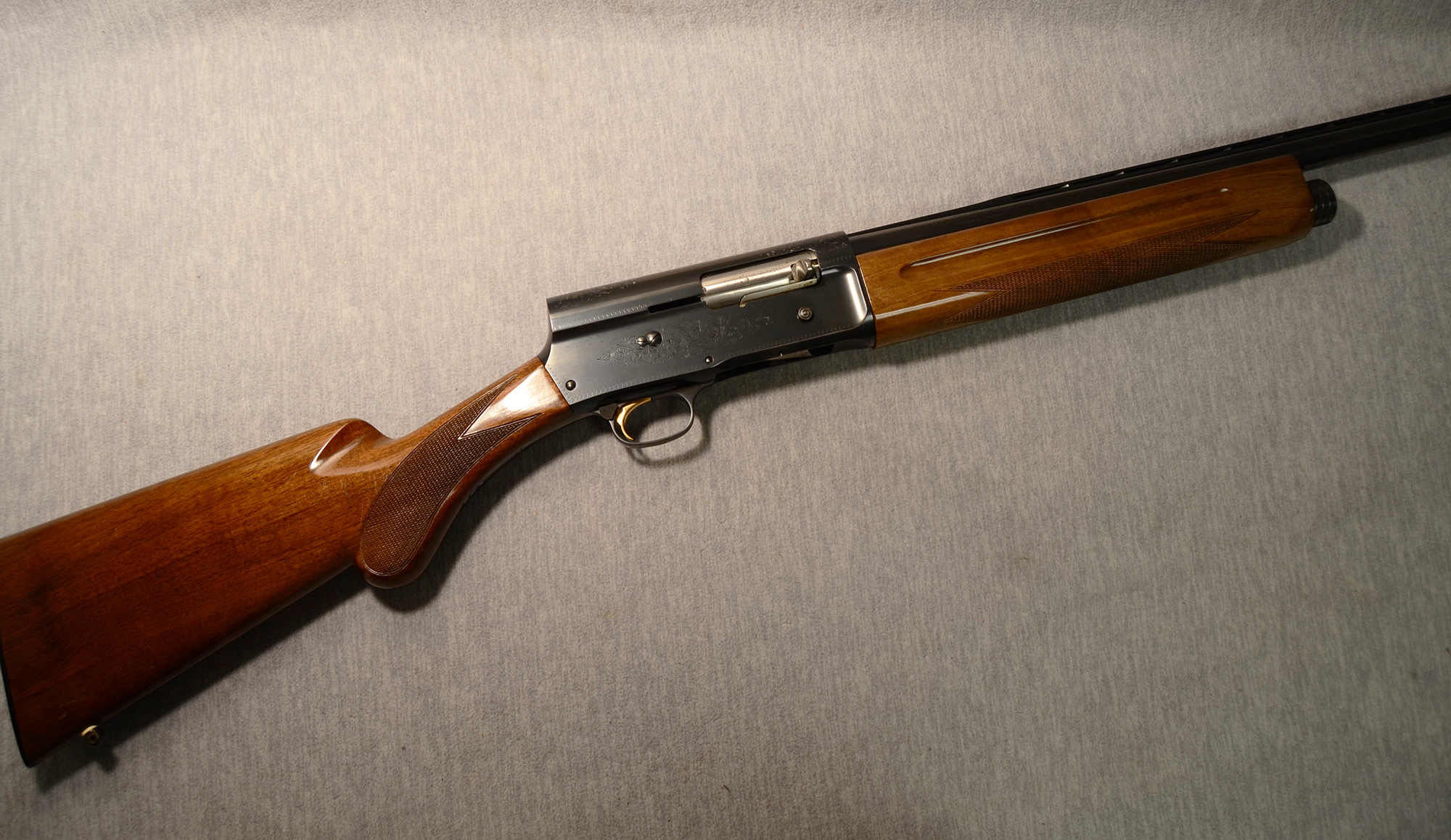 Image of Browning ~ Auto 5 Light Twelve (Miroku) ~ 12 Gauge