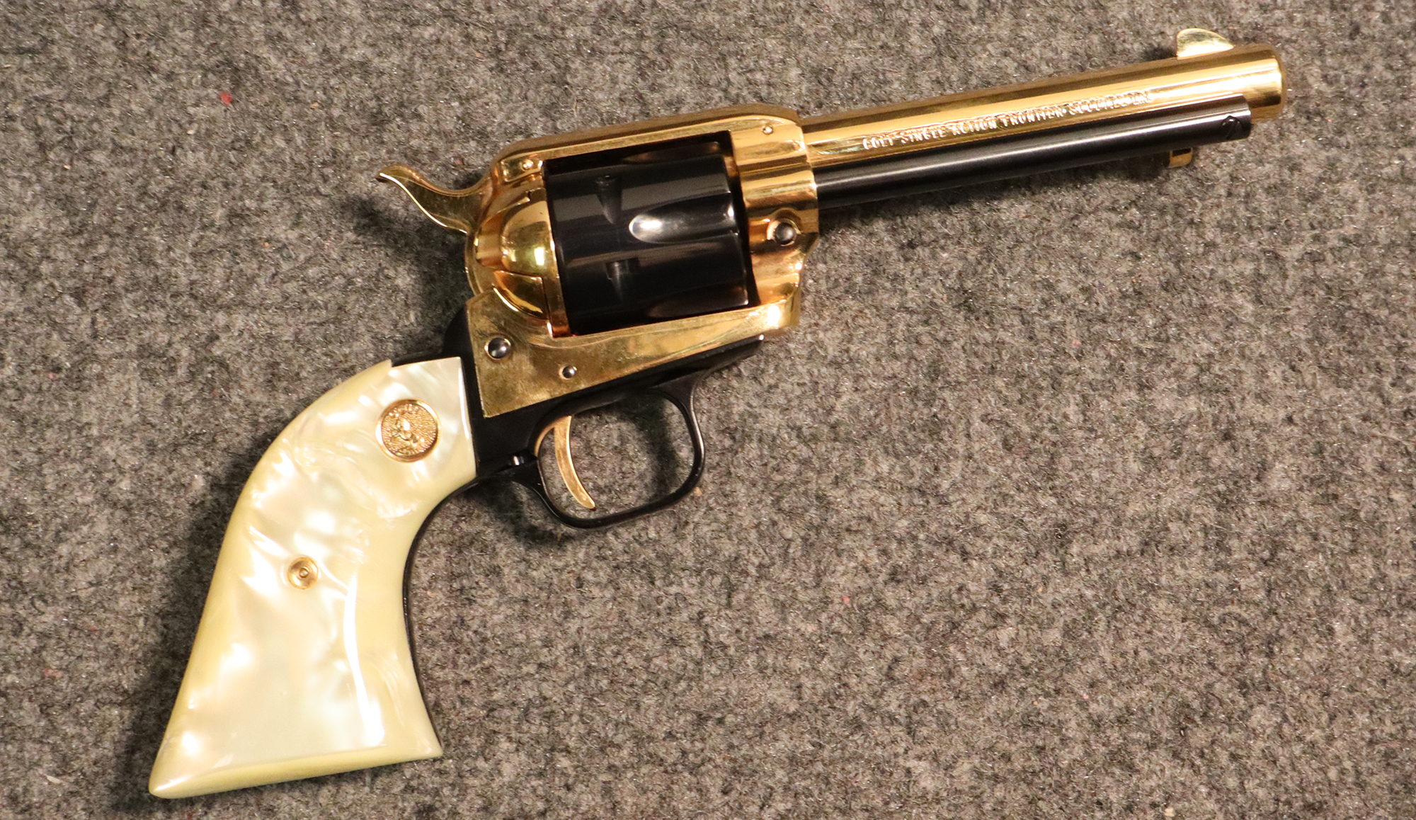 Image of Colt ~ Single Action Frontier Scout ~ .22 Long Rifle (4739600)