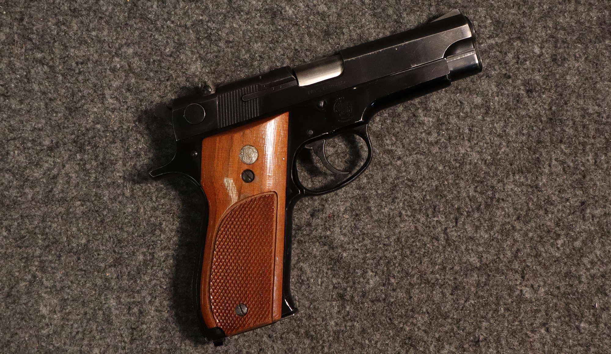 Image of Smith & Wesson ~ 39-2 ~ 9mm Luger (SKU: 4739925)