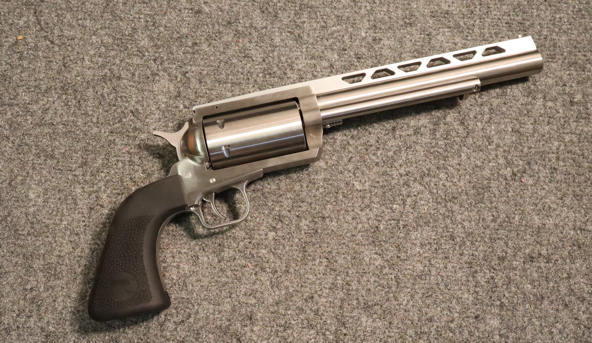 Image of Magnum Research ~ BFR ~ 45 Colt/410 (SKU: 4740081)