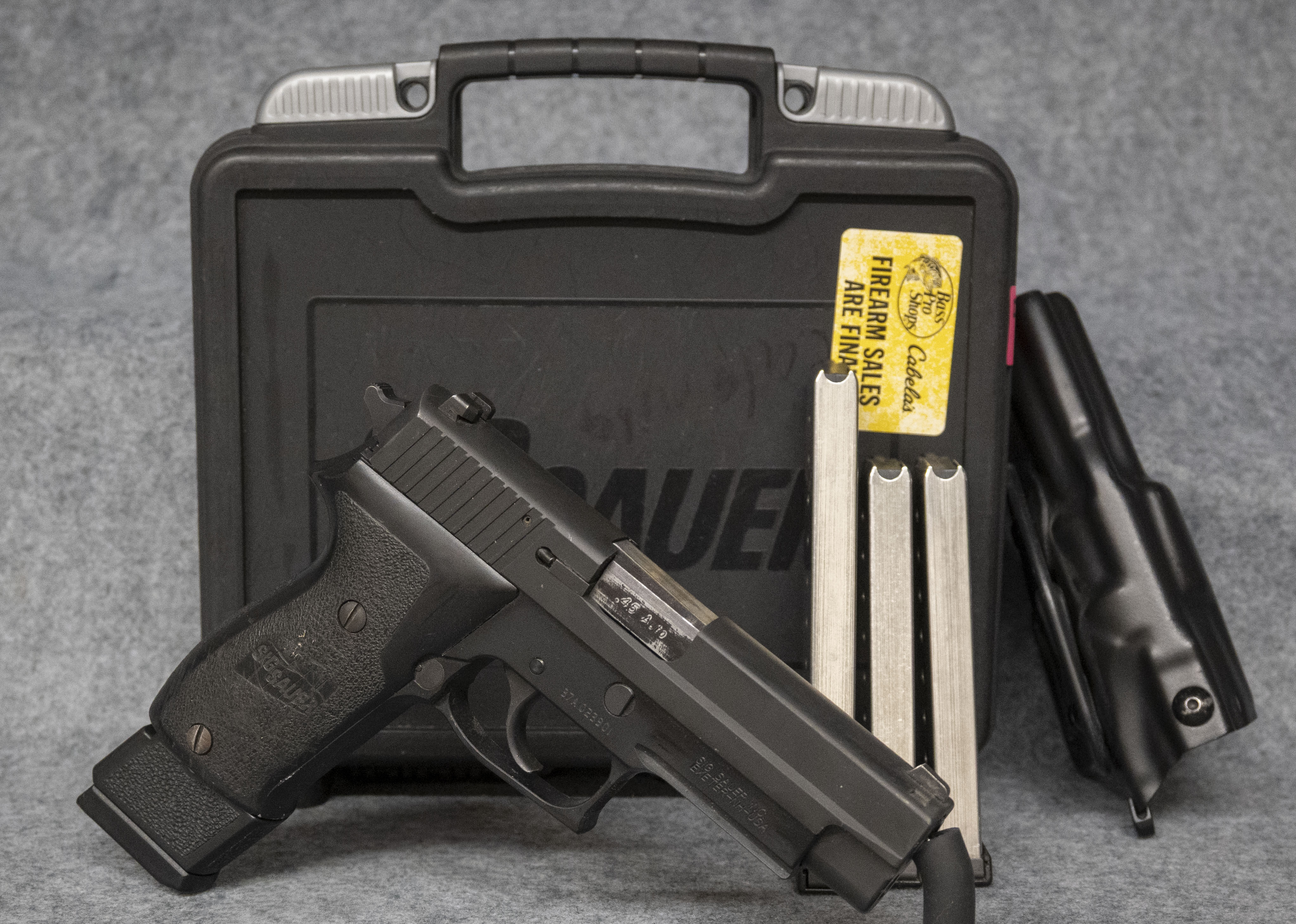 SIG Sauer ~ P220 ~ .45 Auto - Bass Pro Shops