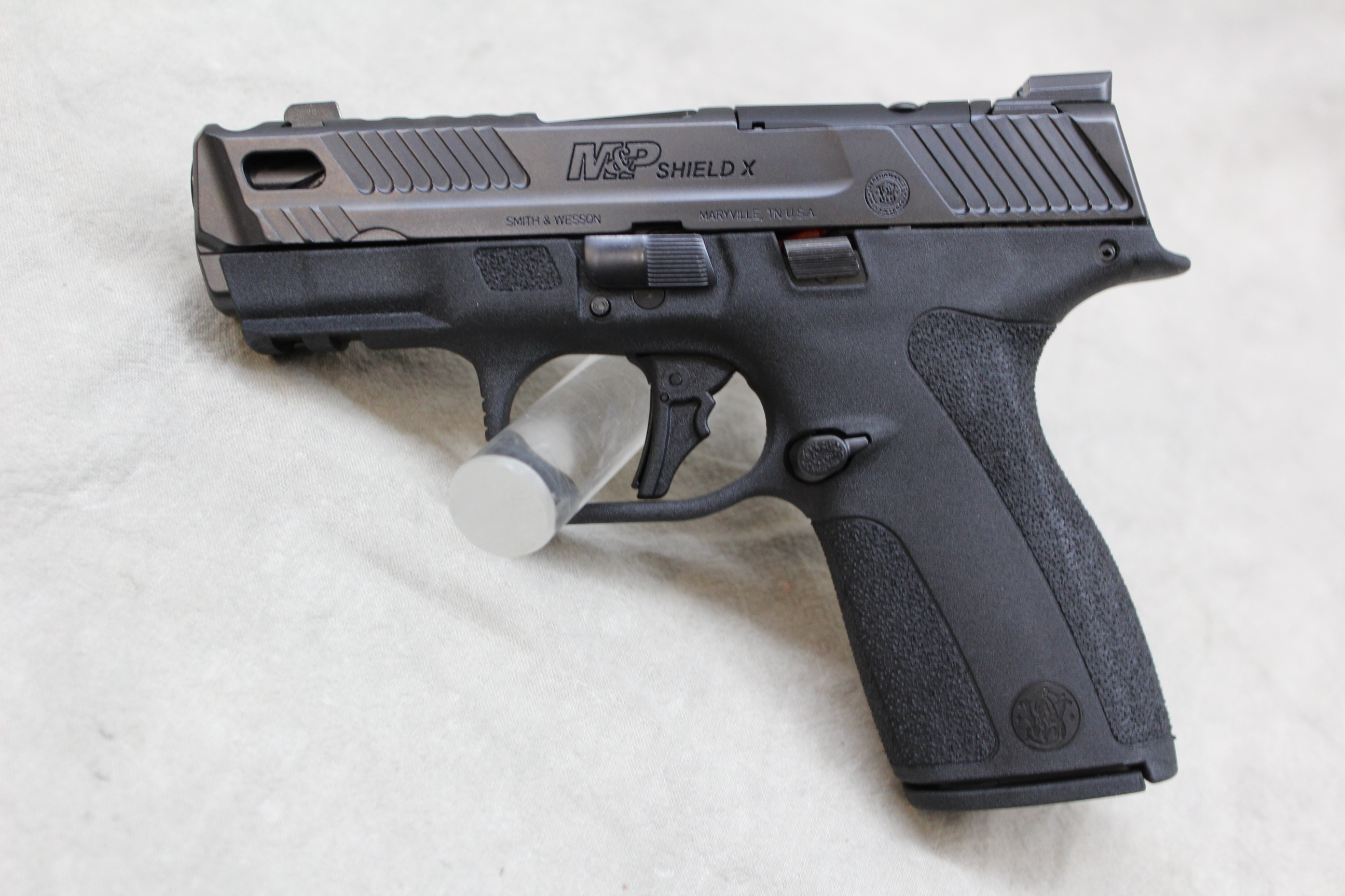 Smith & Wesson M&P Shield X ~9mm Luger~ - Bass Pro Shops