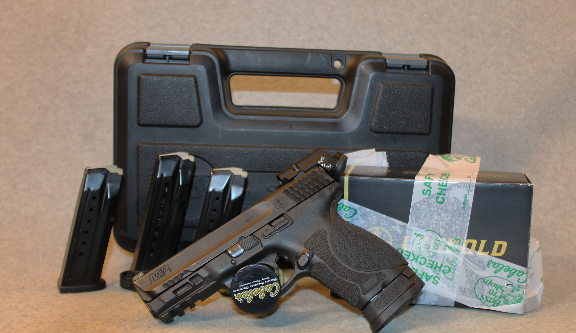 Smith & Wesson ~ M&P 9 M2.0 ~ 9MM - Bass Pro Shops