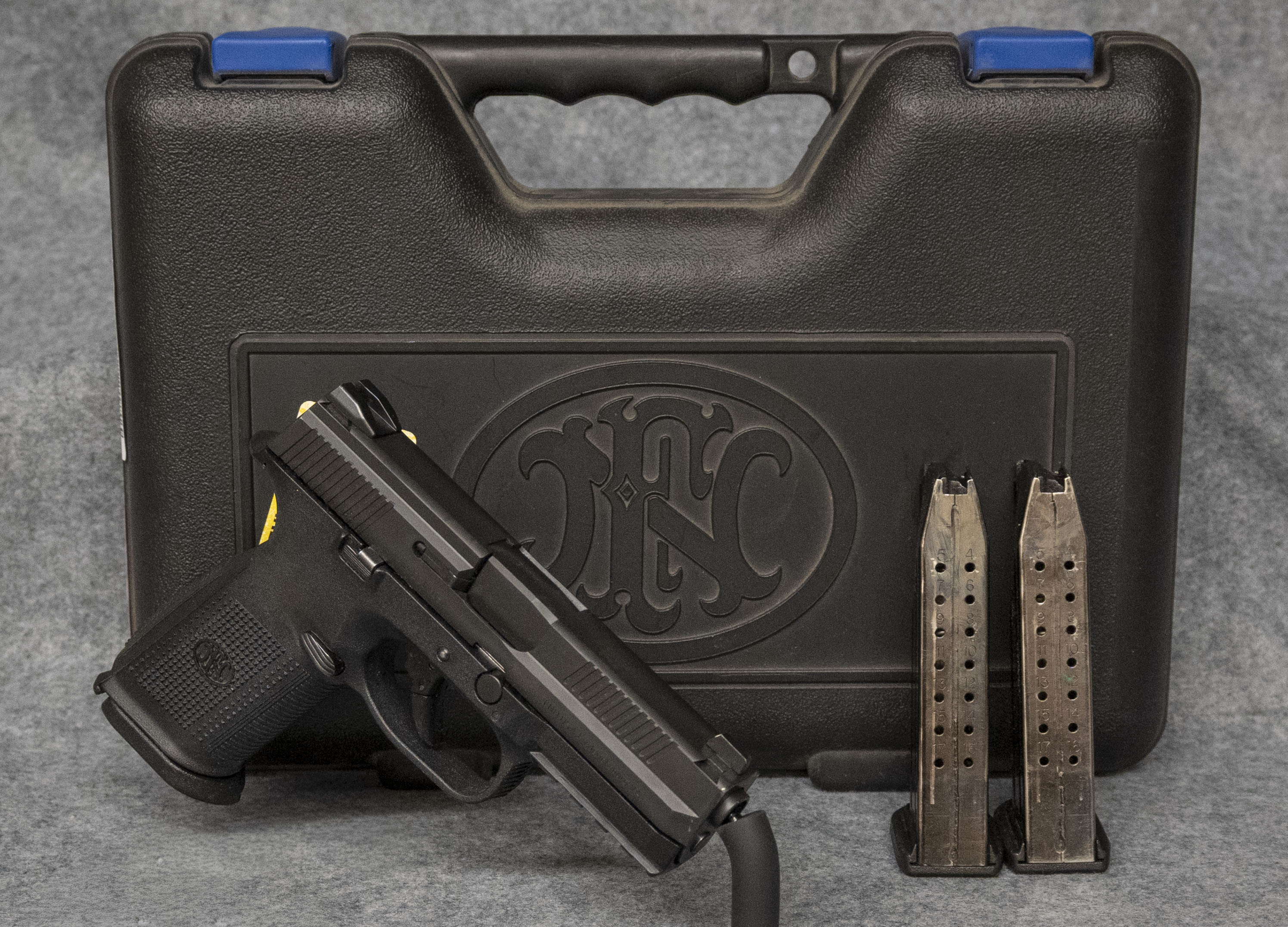 FNH FNS-9 9MM - Bass Pro Shops