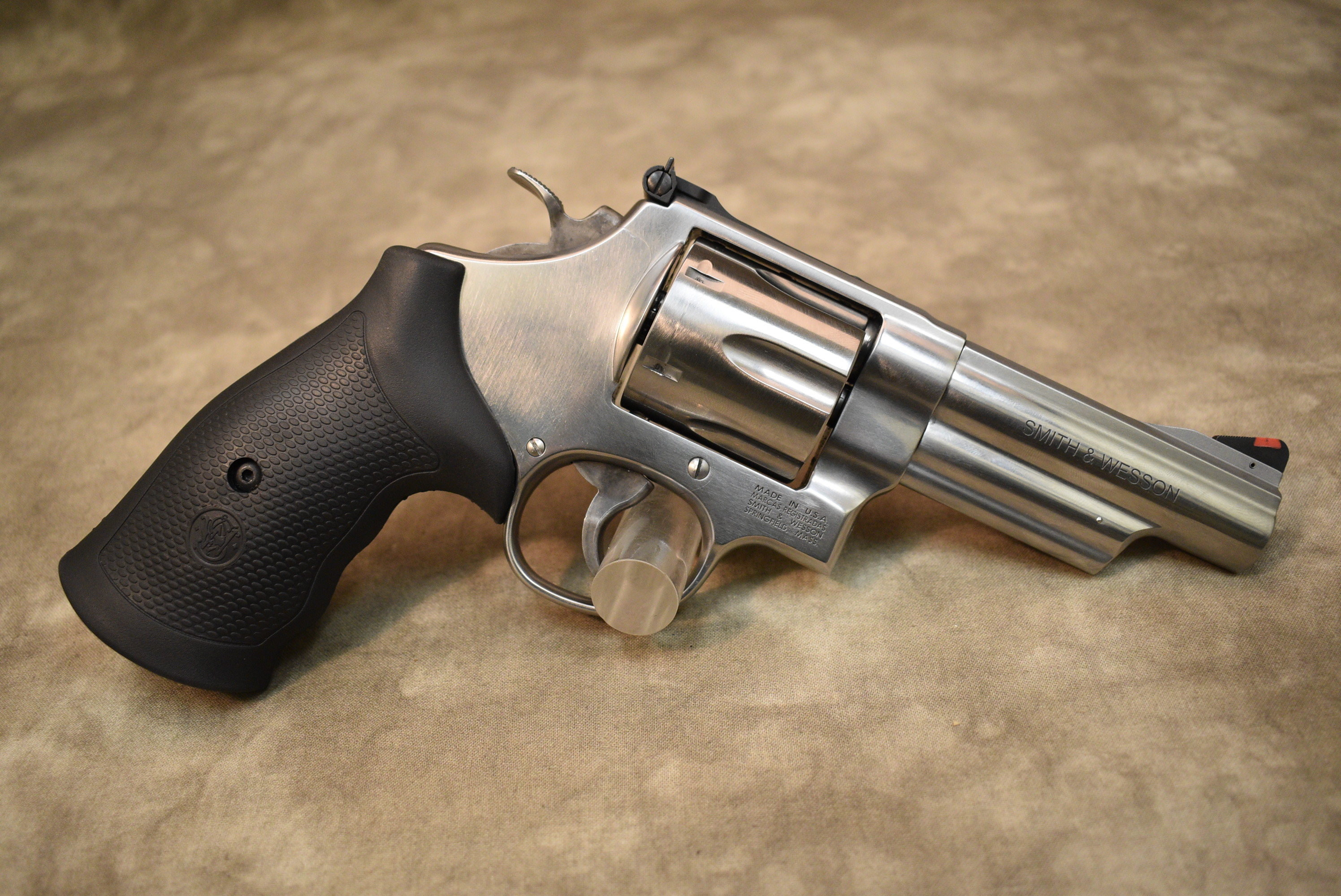 Image of Smith & Wesson~629-6~.44 Rem