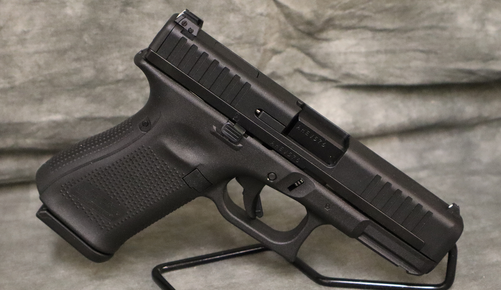 Glock~44~22 LR - Bass Pro Shops