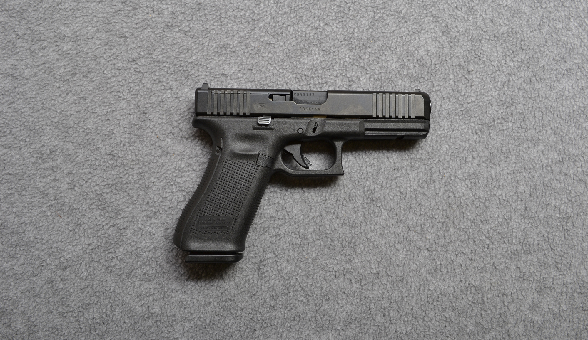 Glock~22 GEN 5~.40 S&W - Bass Pro Shops