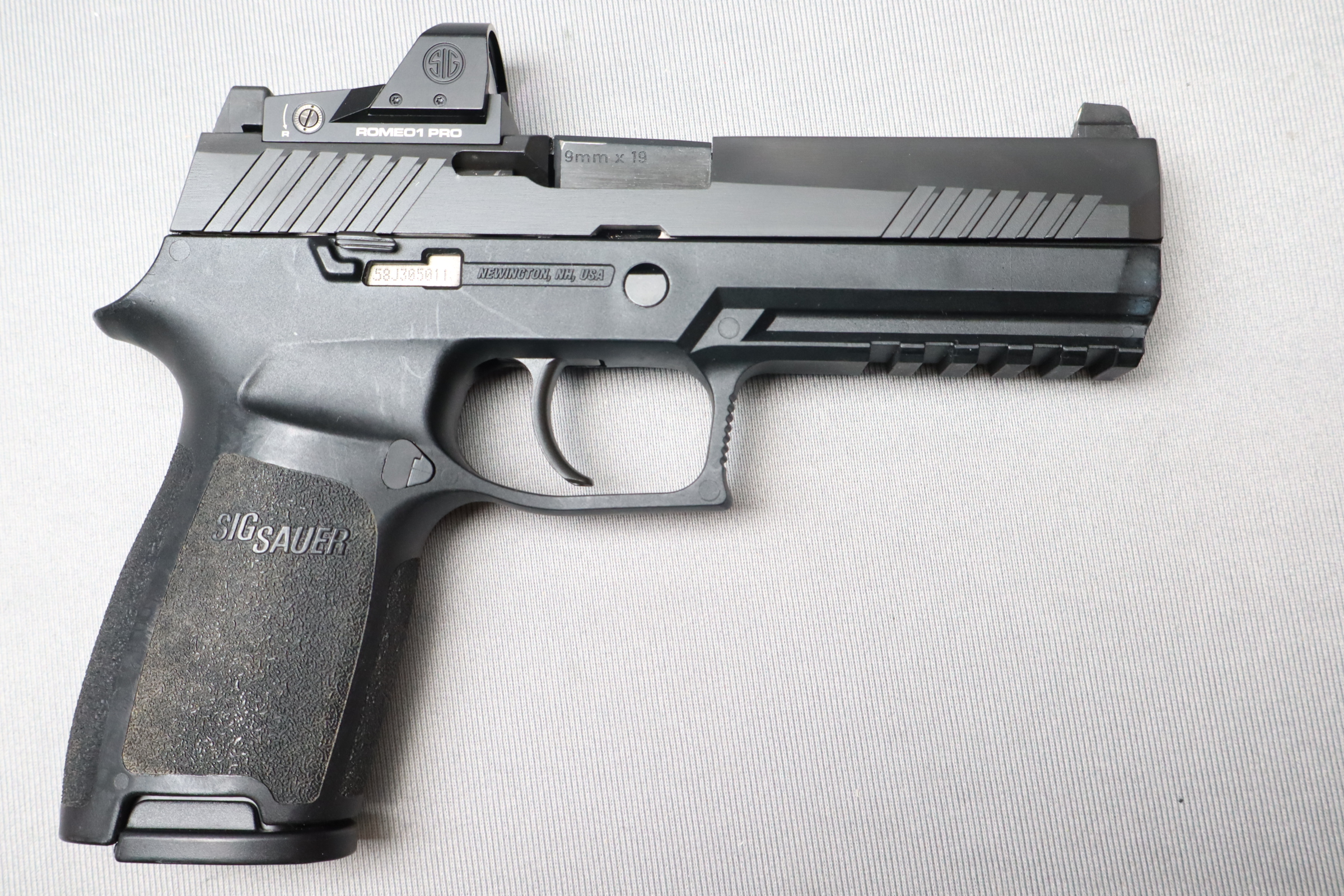 Sig Sauer ~ P320 ~ 9mm Luger - Sig Sauer