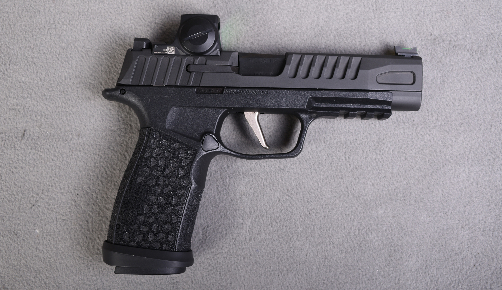 SIG Sauer ~ P 365 FUSE ~ 9mm - Bass Pro Shops