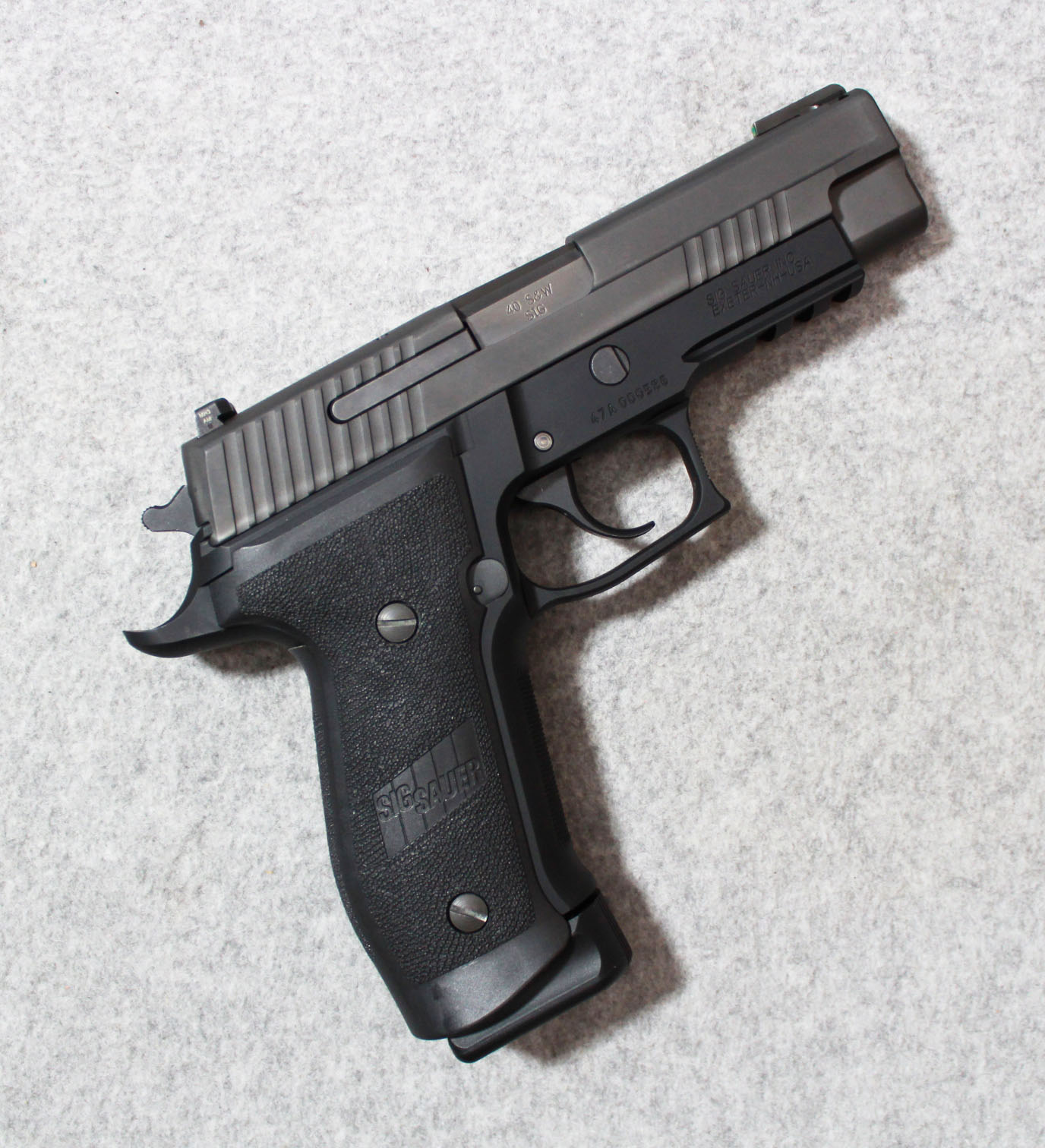 Sig Sauer ~ P226 ~ .40 S&W - Bass Pro Shops