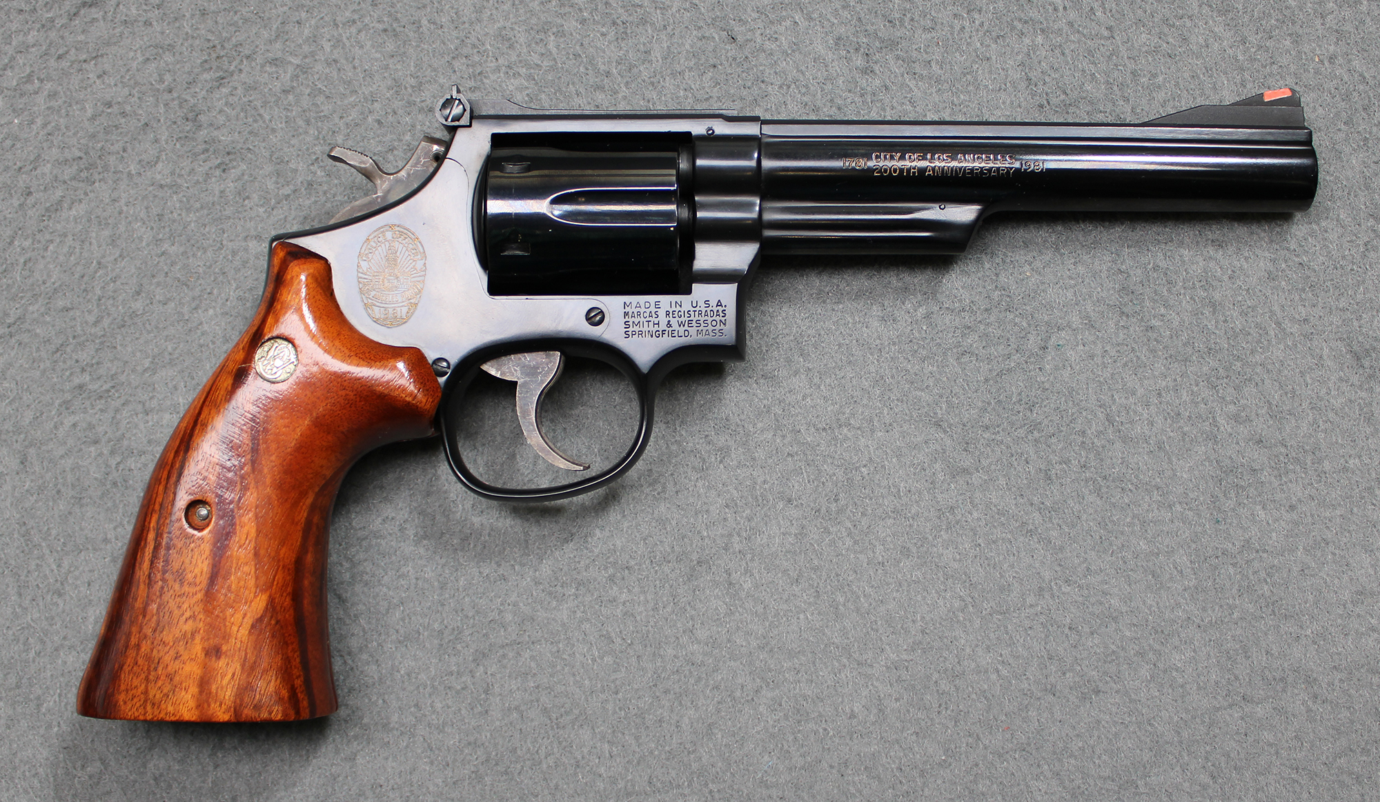 Image of Smith & Wesson ~ 19-4 (L.A.P.D. commemorative) ~ .357 Magnum