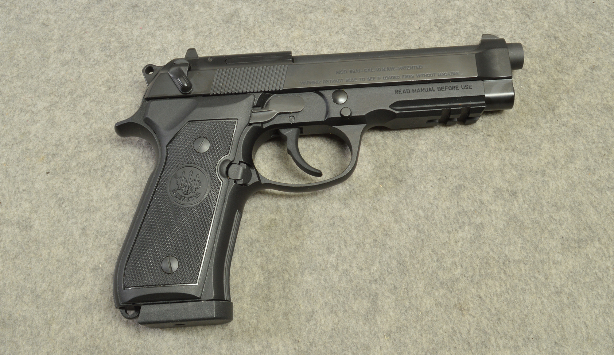 Beretta ~ 96A1 ~ .40 S&W - Bass Pro Shops