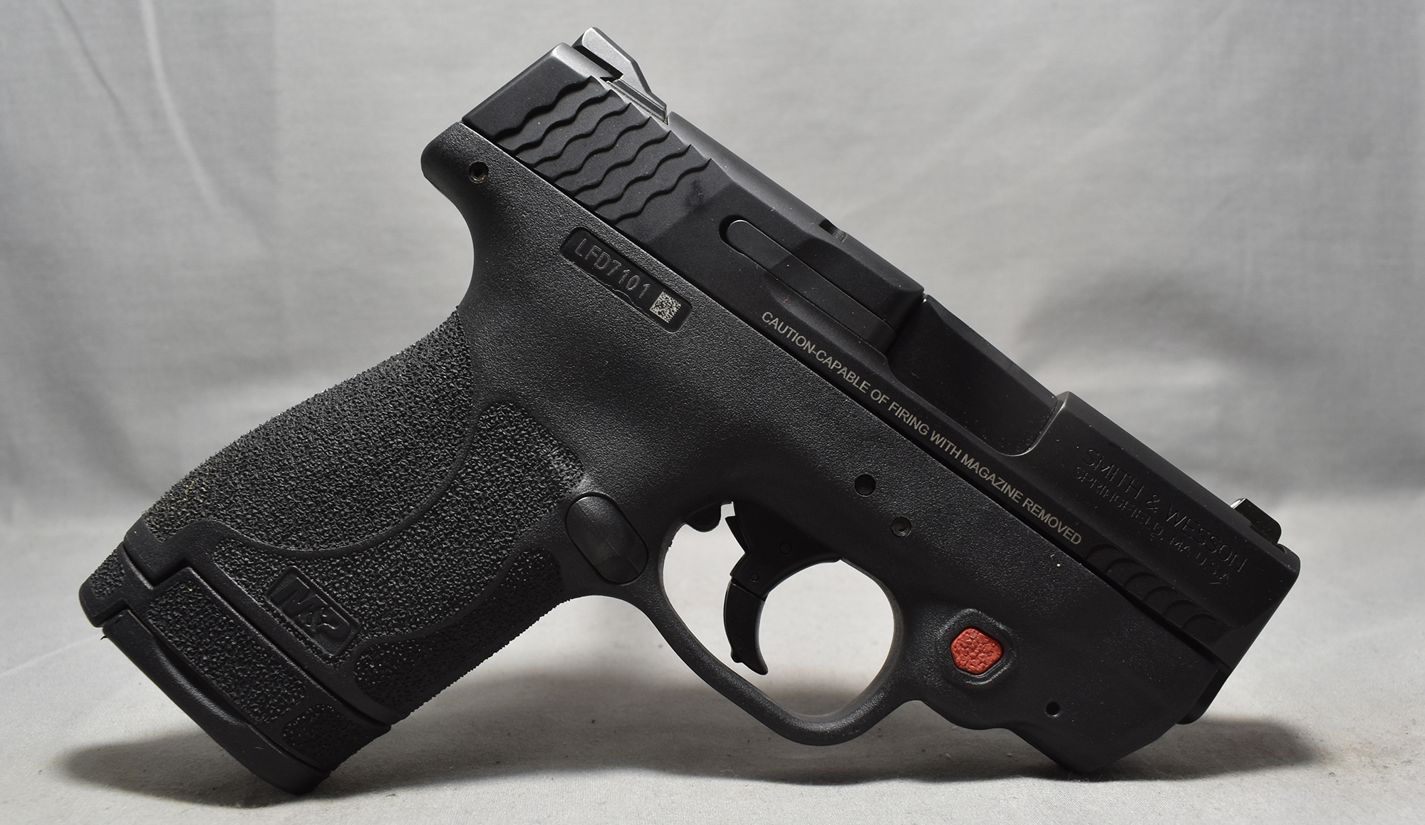 Smith & Wesson ~ M&P9 Shield ~ 9mm Luger - Bass Pro Shops