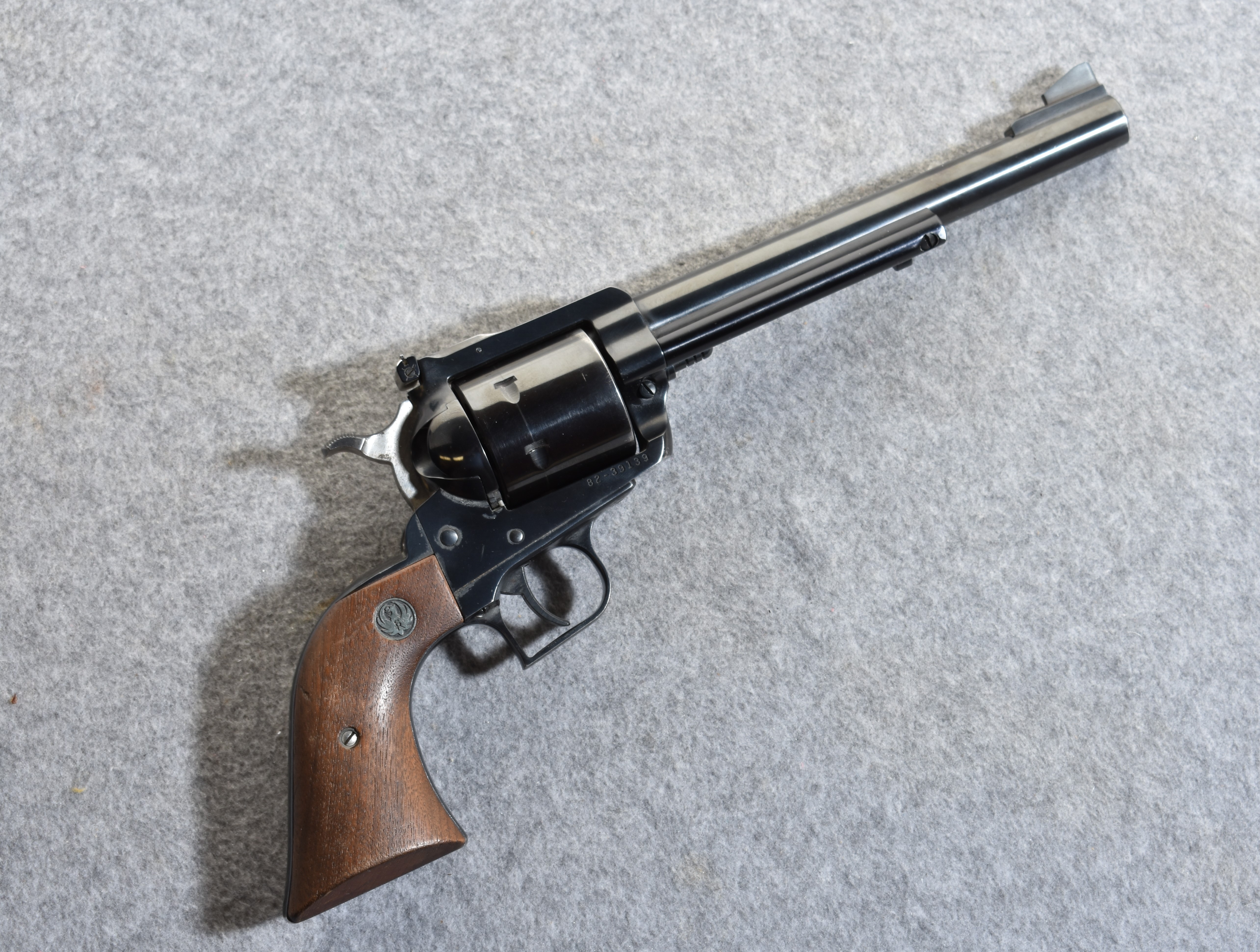 Image of Ruger New Model Super Blackhawk .44 Magnum Revolver
