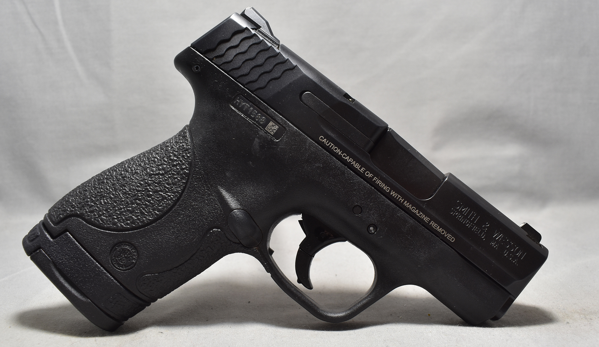 Smith & Wesson ~ M&P9 Shield ~ 9mm Luger - Bass Pro Shops