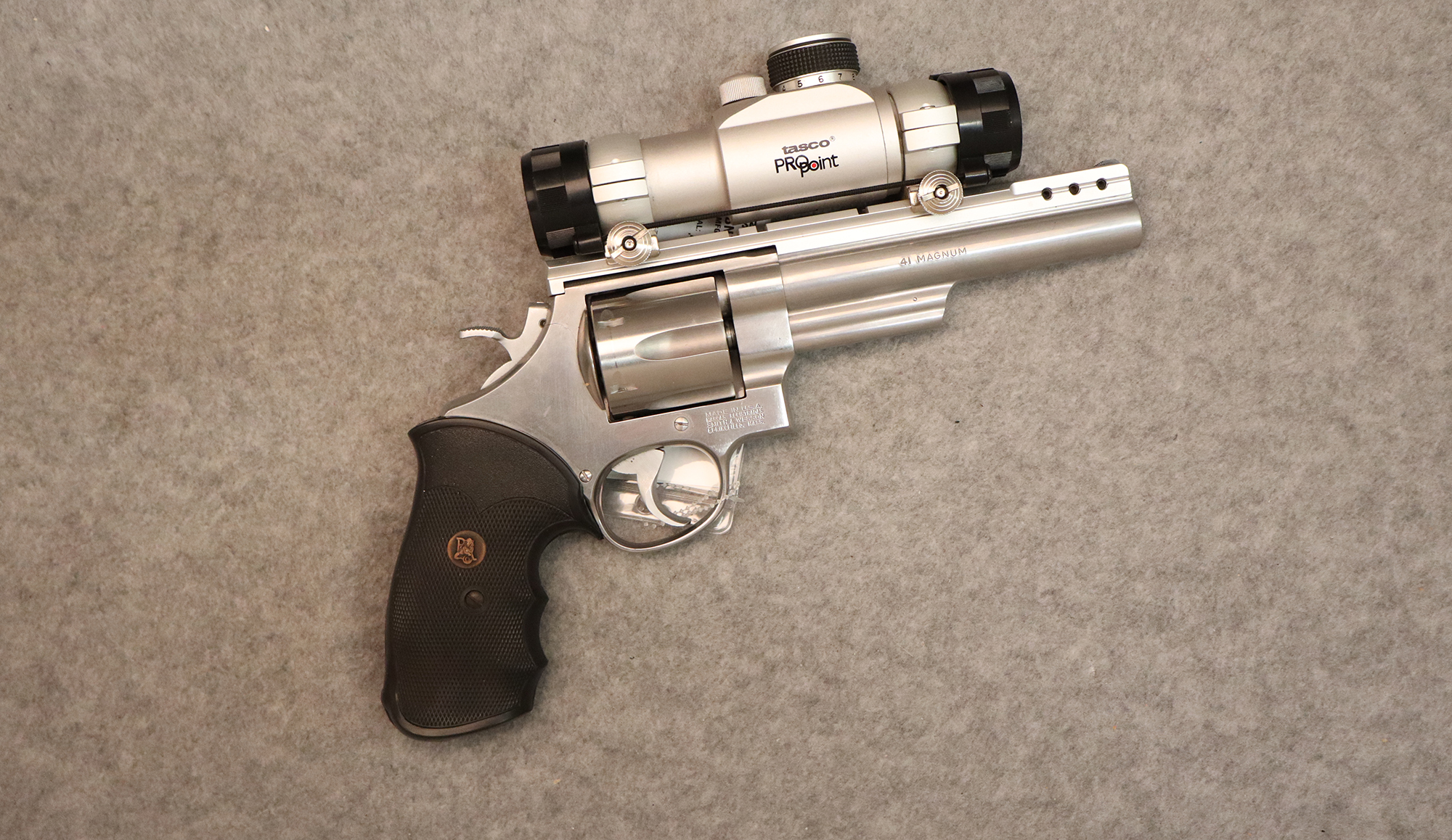 Image of Smith Wesson ~ 657-2 ~ .41 Rem Mag.