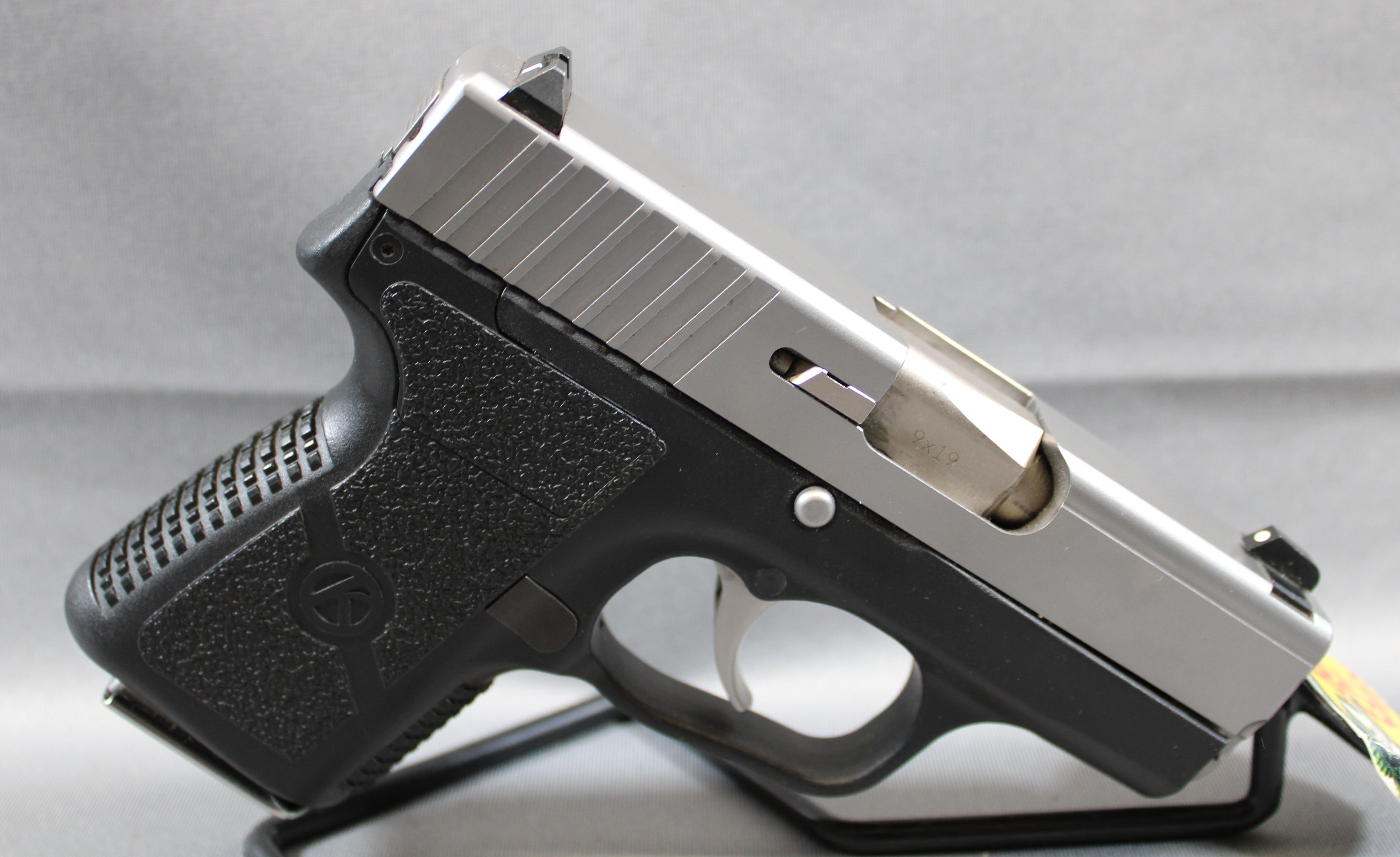 Kahr Arms ~ PM9 ~ 9mm Luger - Bass Pro Shops
