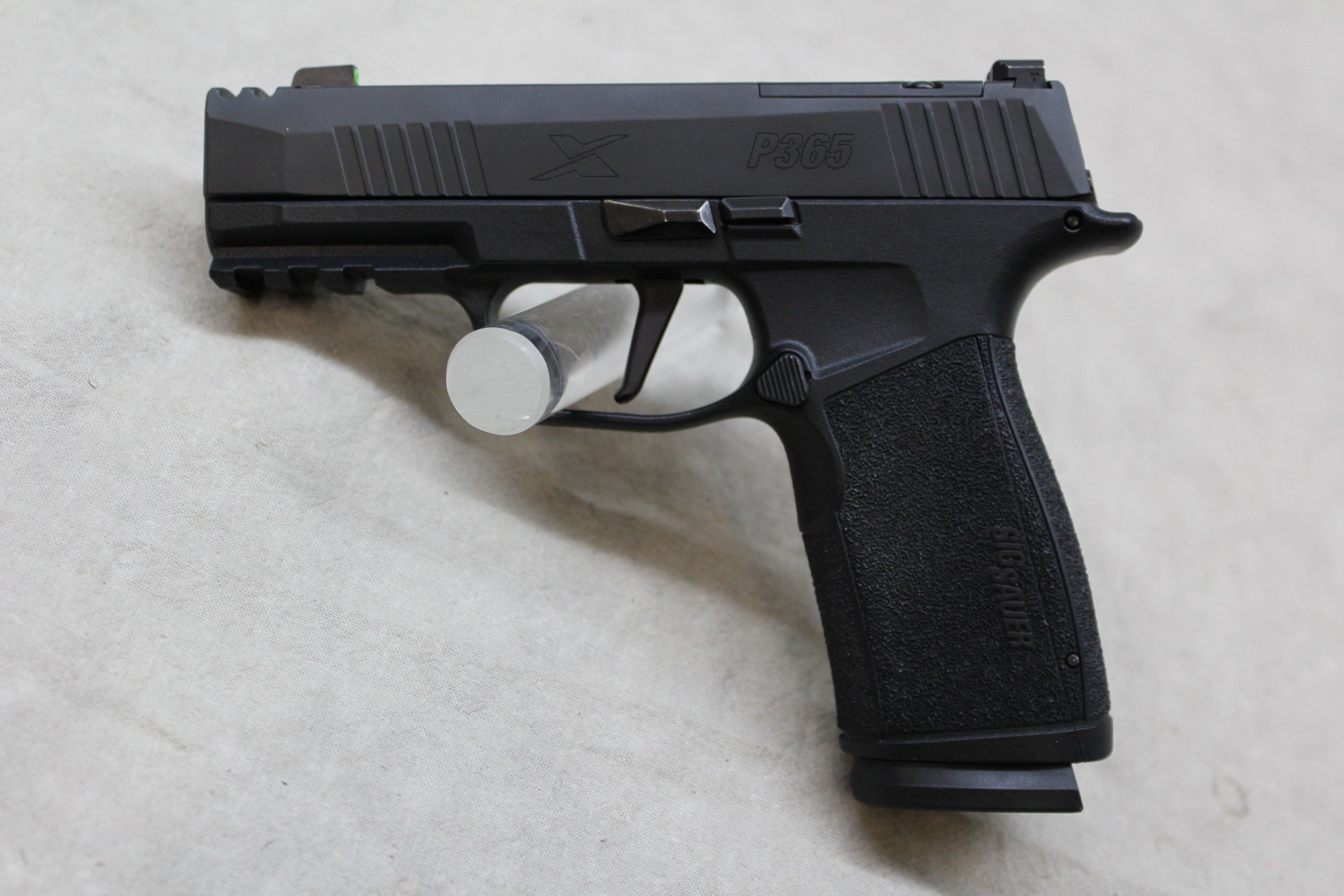 Sig P365 ~9mm Luger~ - Bass Pro Shops