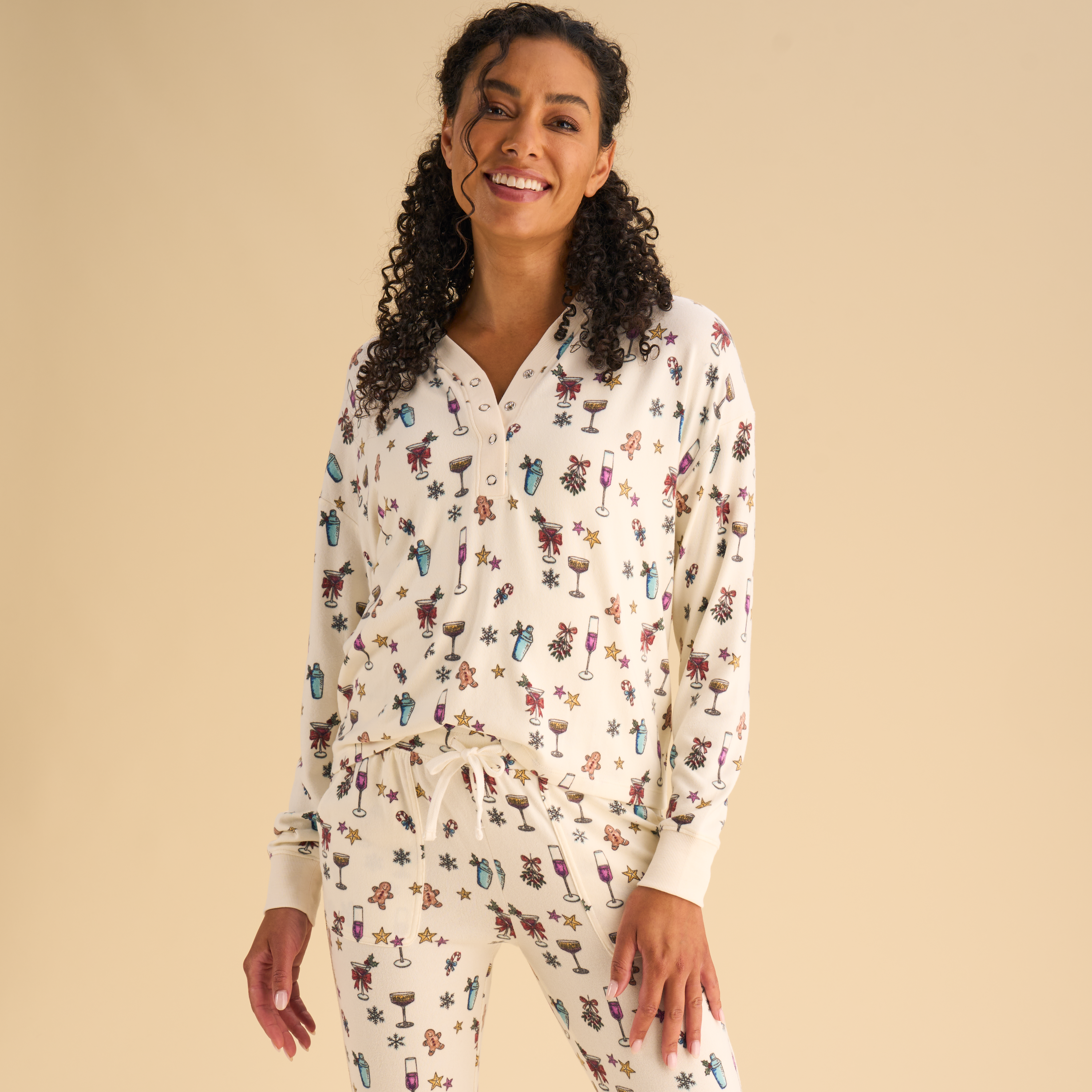 Natural Reflections Brushed Holiday Long-Sleeve Henley - Holiday Print