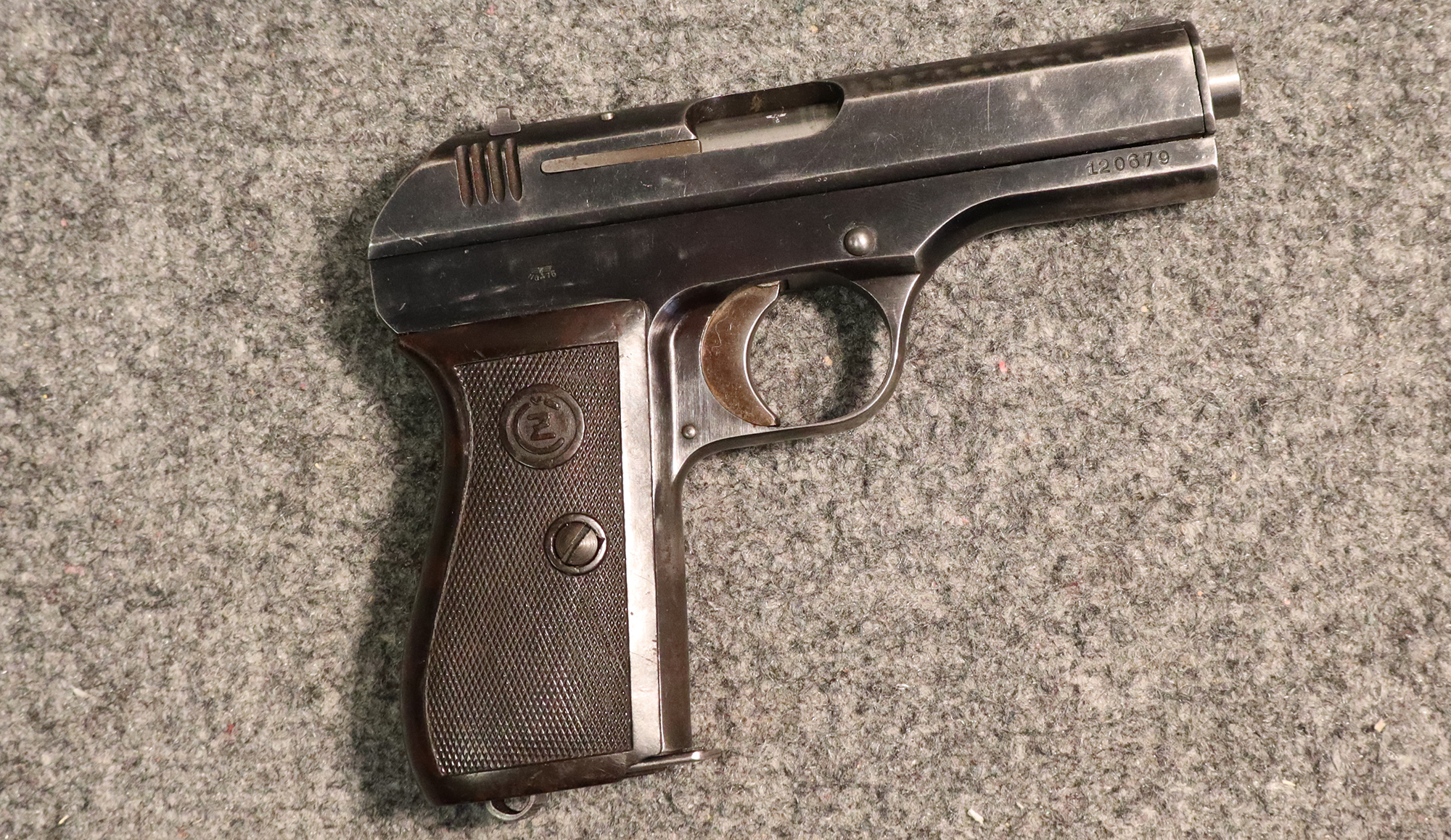 Bohmische Waffenfabrik ~ Model 27 ~ 7.65mm (.32 ACP) - 