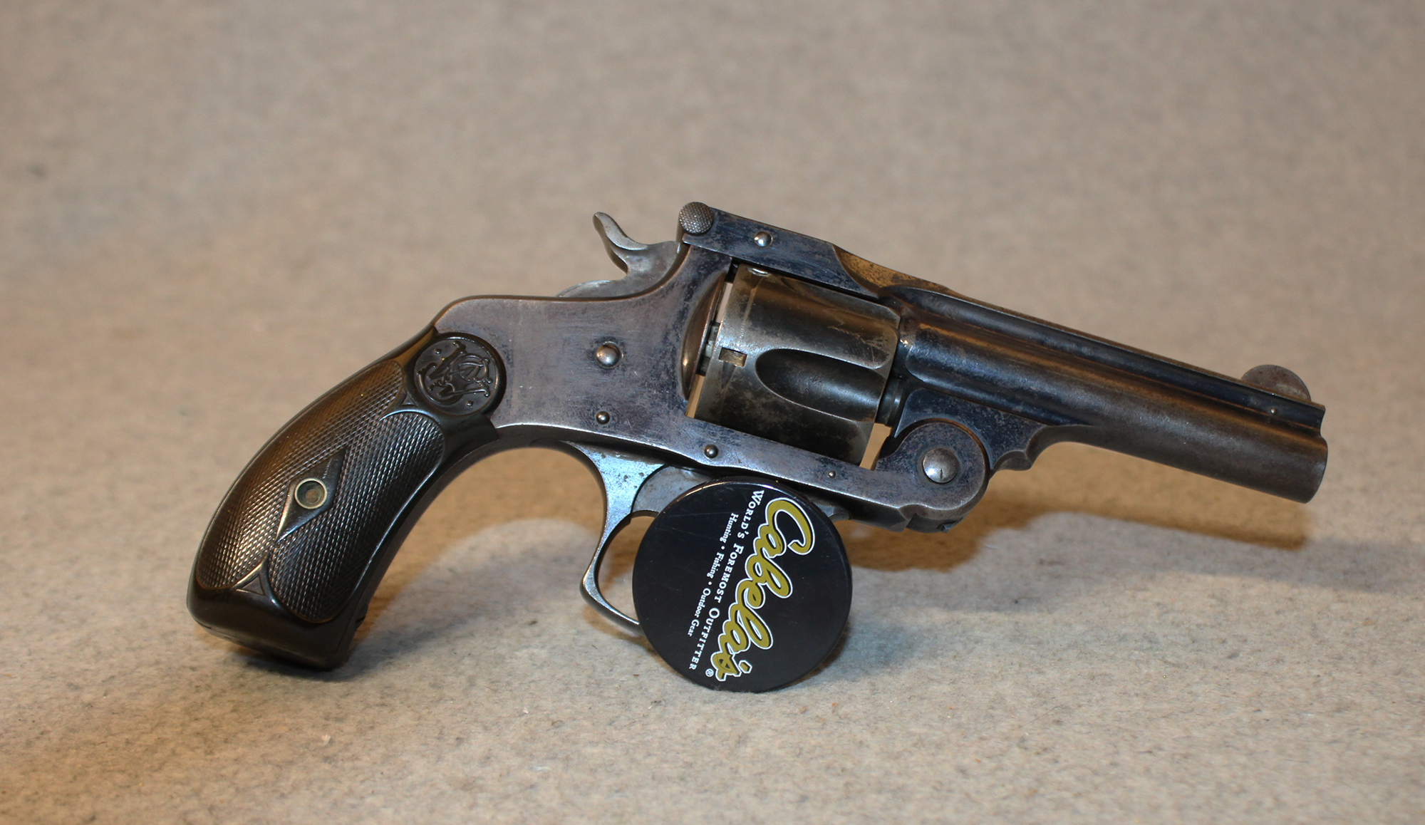 Smith & Wesson ~ NONE ~ NONE - Bass Pro Shops