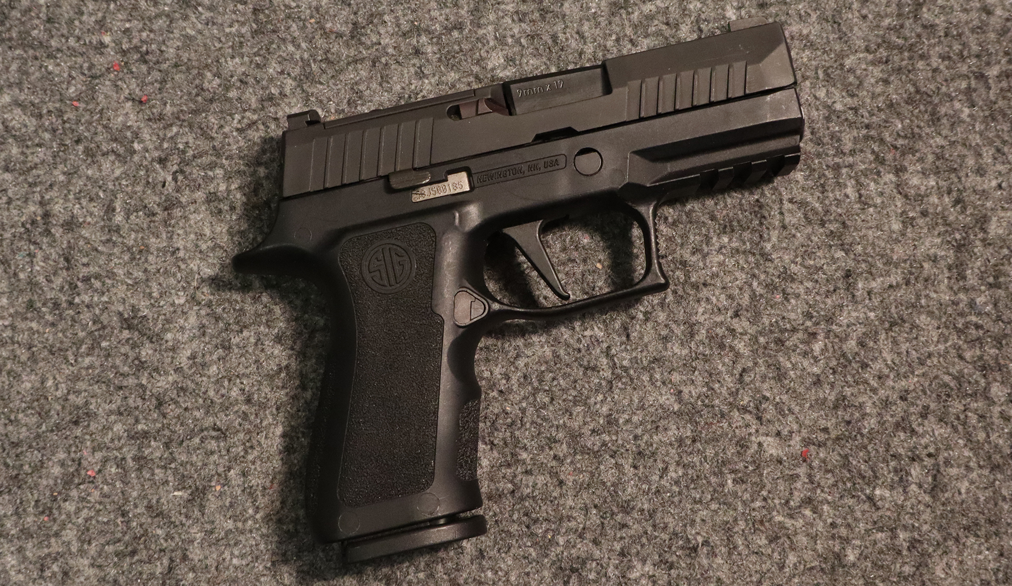 Sig Sauer ~ P320 ~ 9mm Luger - Sig Sauer