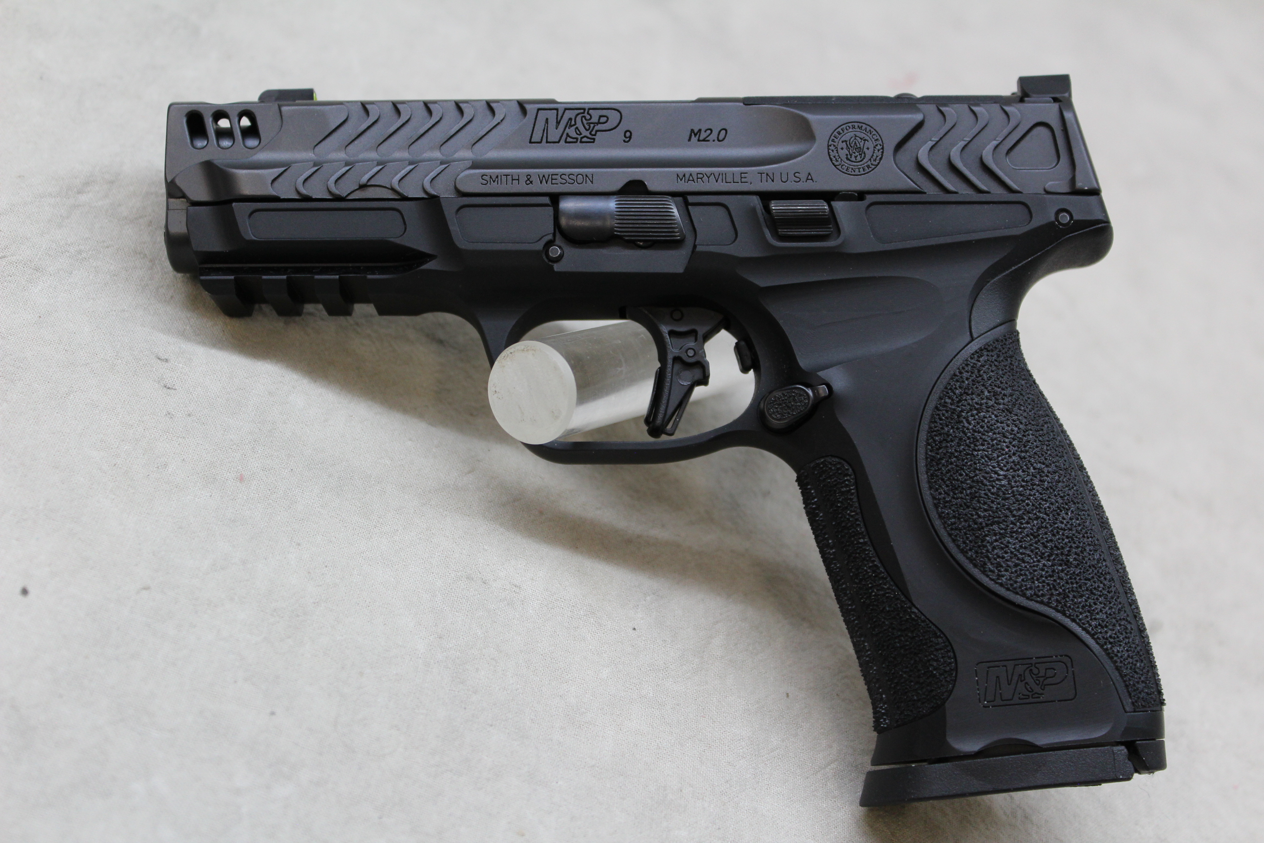 Smith & Wesson M&P 9 ~9mm Luger~ - Bass Pro Shops