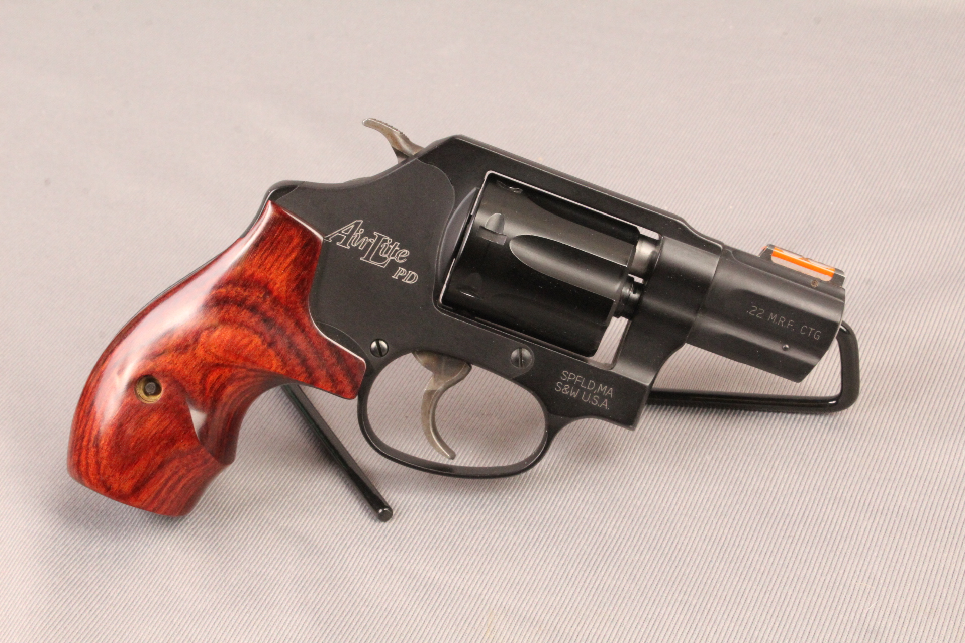 Smith & Wesson ~ 351PD ~ .22 MRF - Bass Pro Shops