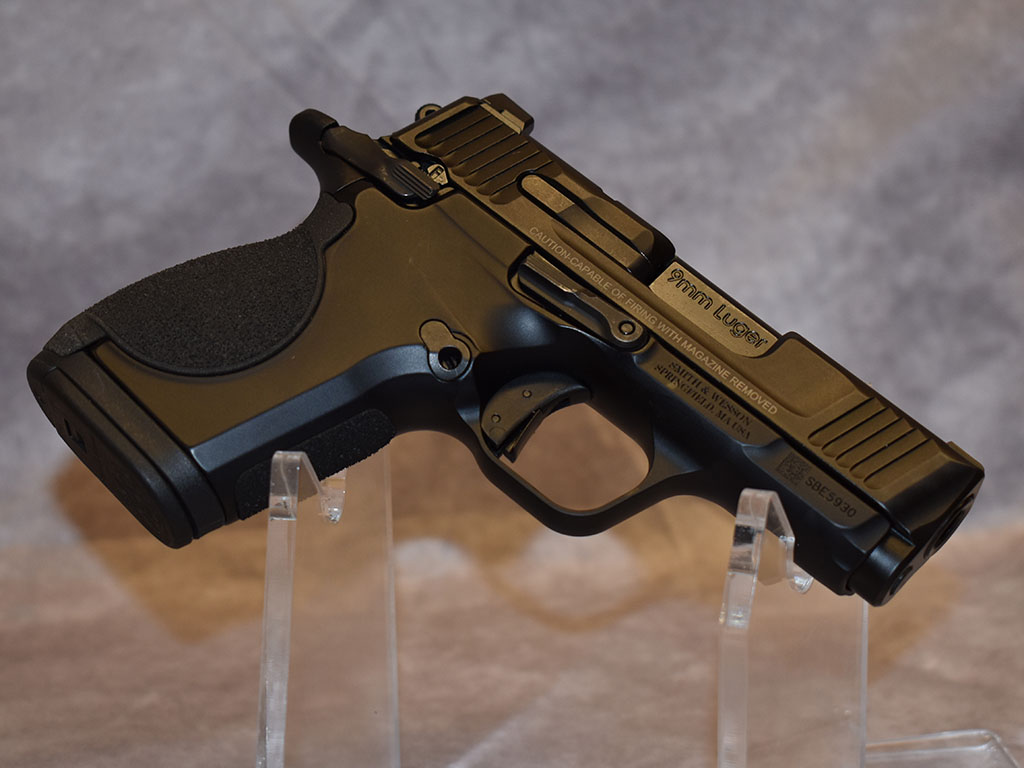 Smith & Wesson CSX - Bass Pro Shops