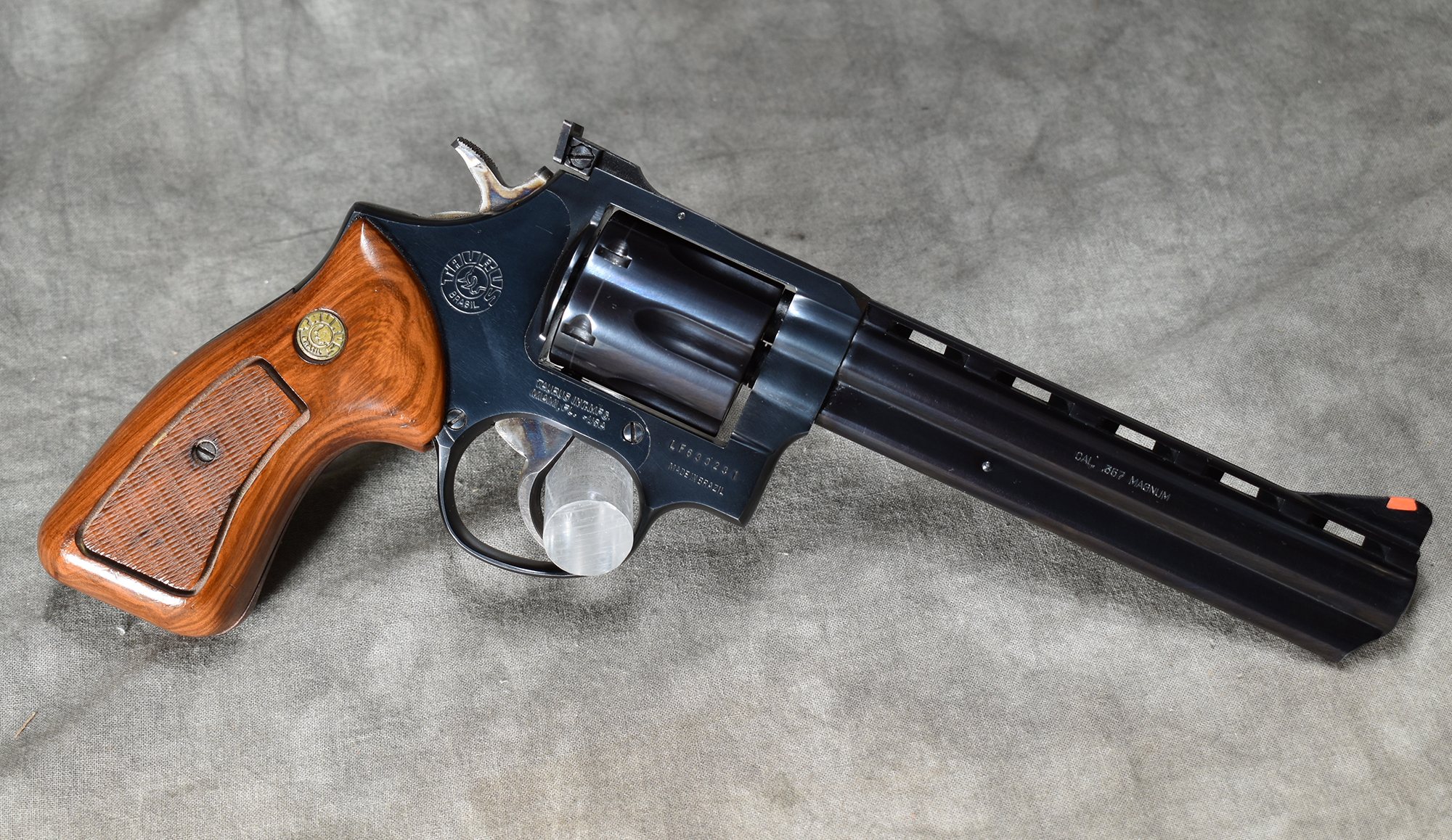 Taurus - 689 - 357 Magnum - Bass Pro Shops