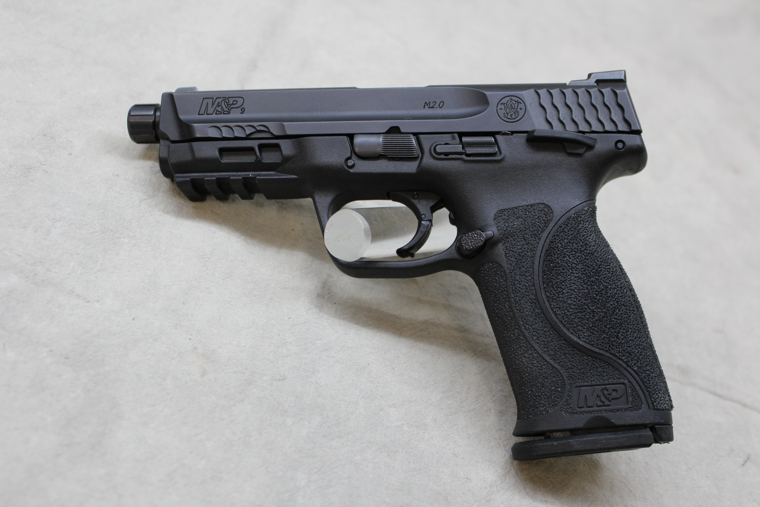 Smith & Wesson M&P 9 2.0 ~9mm Luger~ - Bass Pro Shops