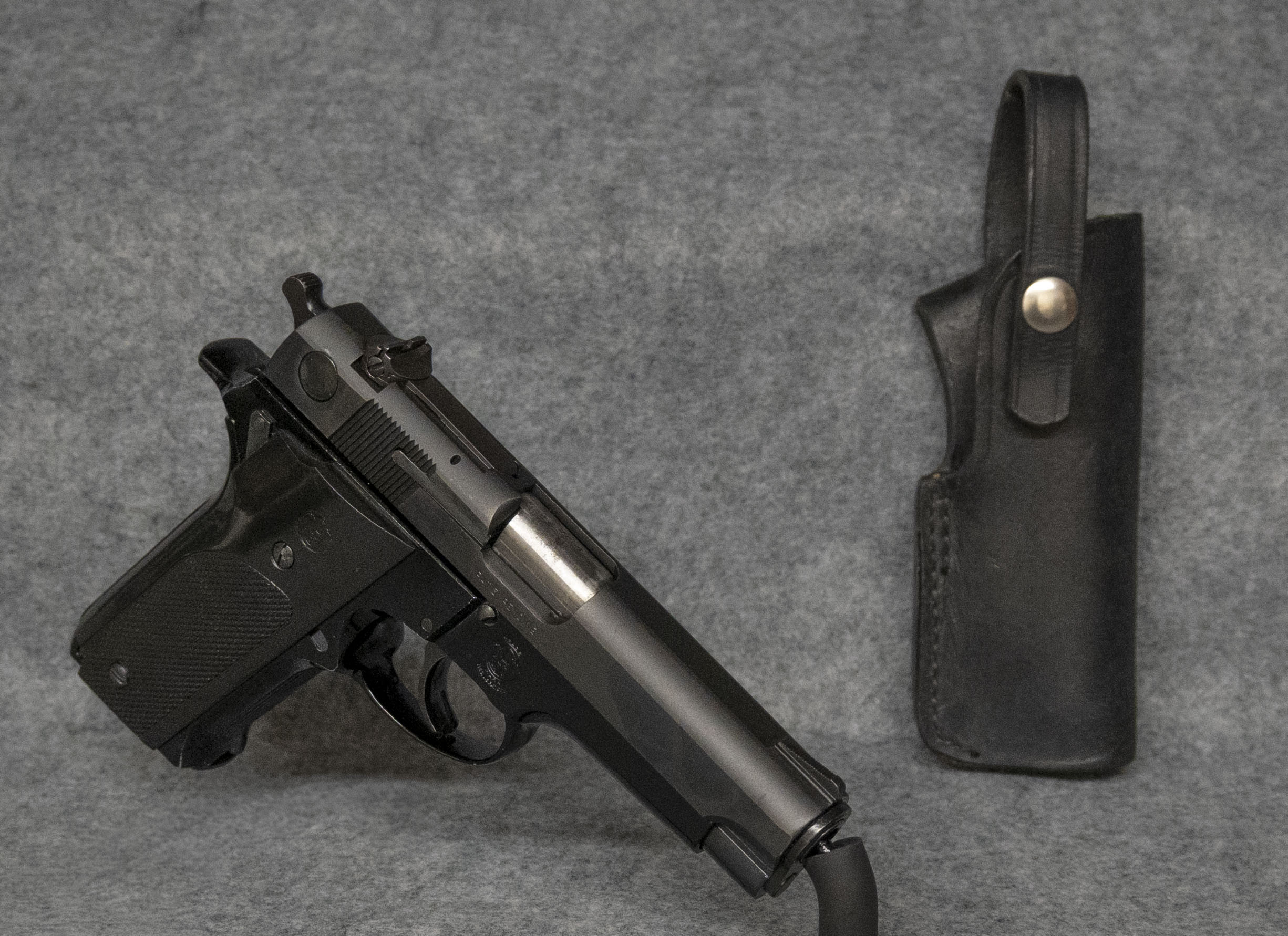 Image of Smith & Wesson 59 9MM