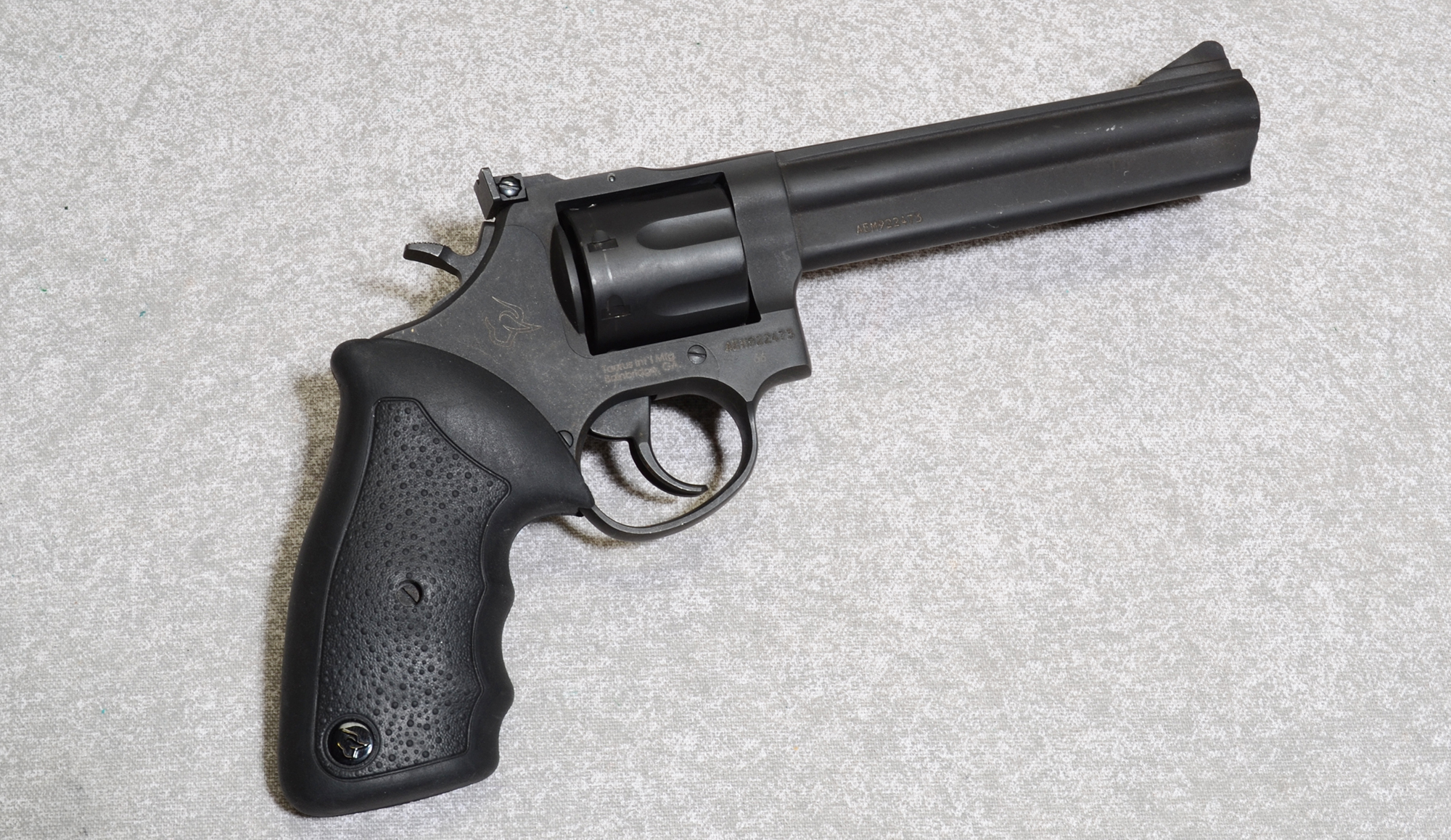 Image of Taurus 66 Pistol, .357 Magnum, 6 Inch Barrel, 2 3/4 lbs.