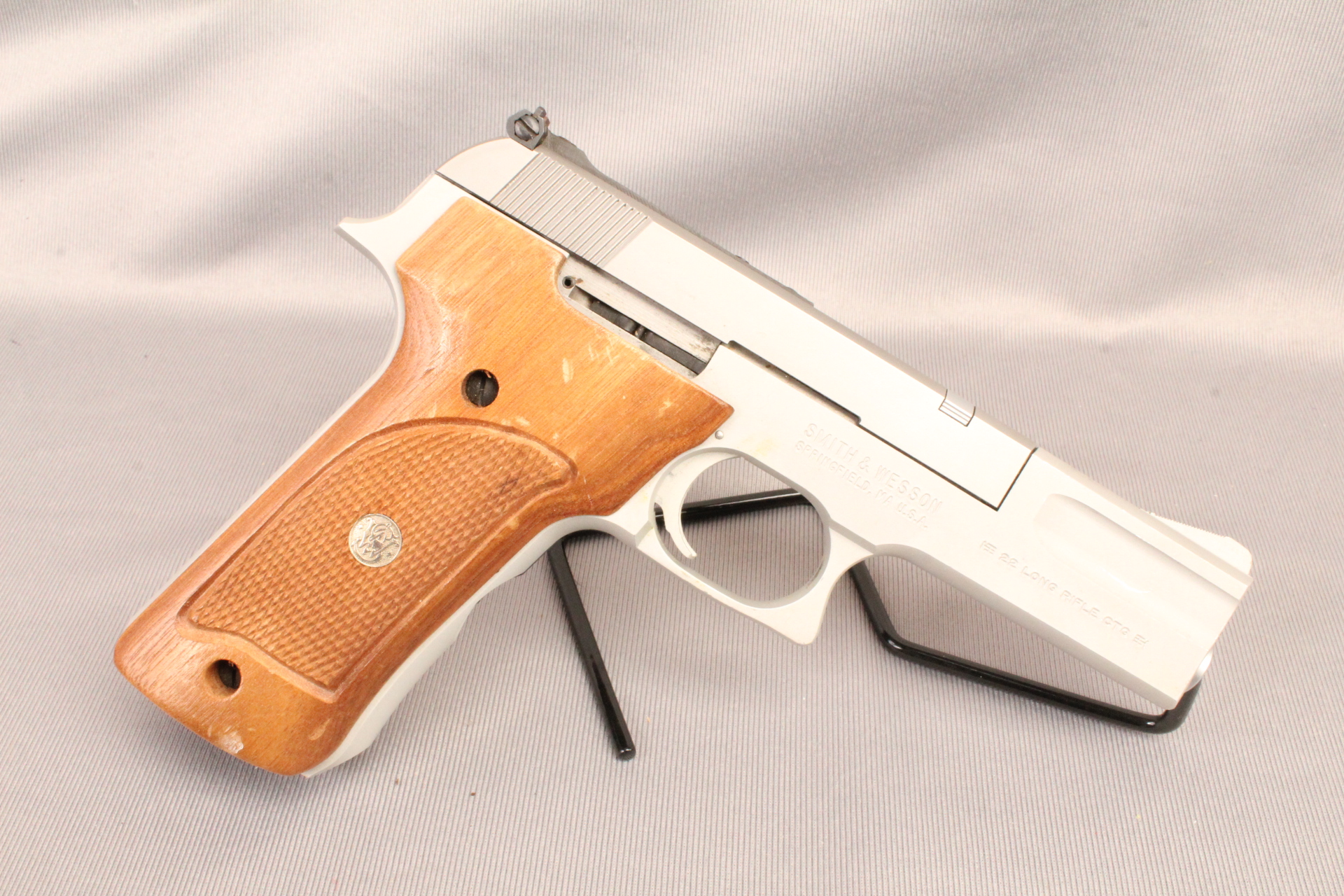 Image of Smith & Wesson ~ 622 ~ .22 LR