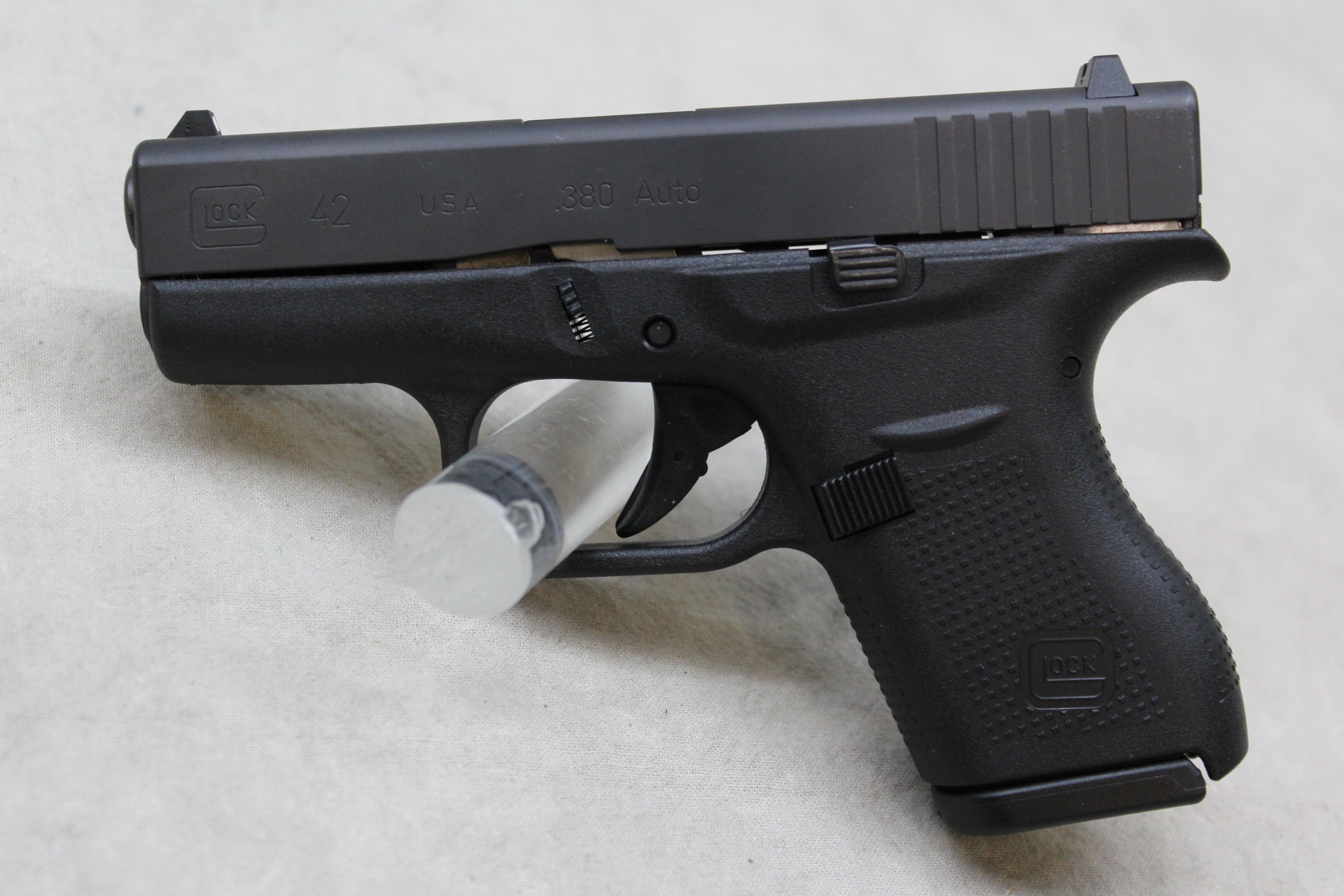 Glock 42 ~.380 Auto~ - Bass Pro Shops