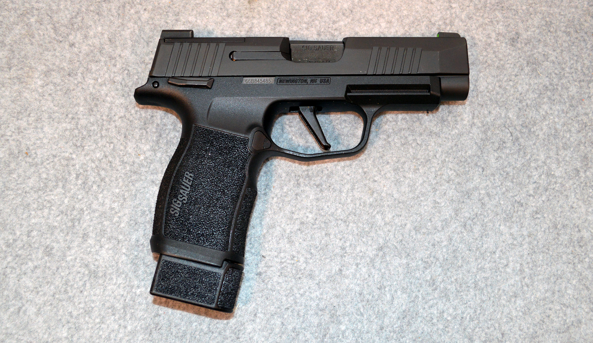 Sig Sauer ~ P365XL ~ 9 MM - Bass Pro Shops