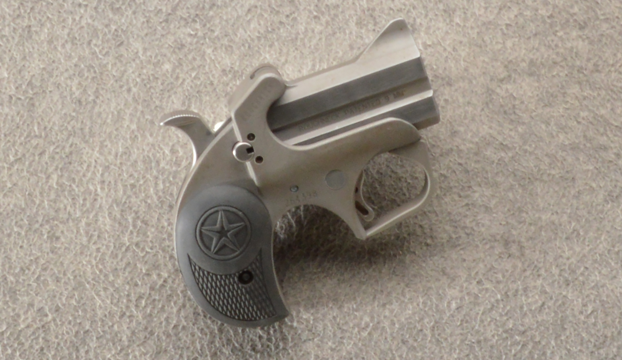 Bond Arms ~ Roughneck ~ 9mm - Bass Pro Shops