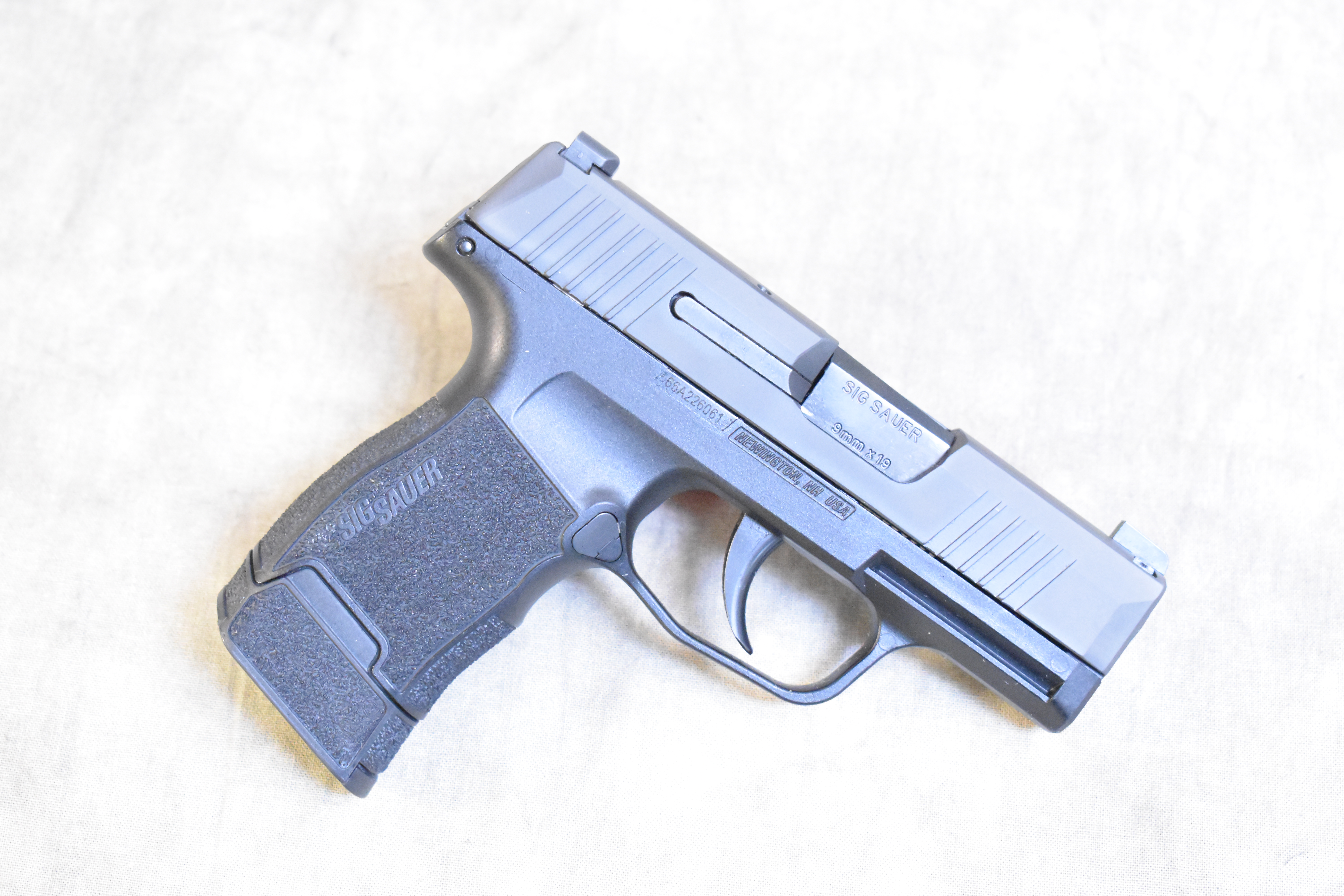 Sig Sauer ~ P365 ~ 9mm - Bass Pro Shops
