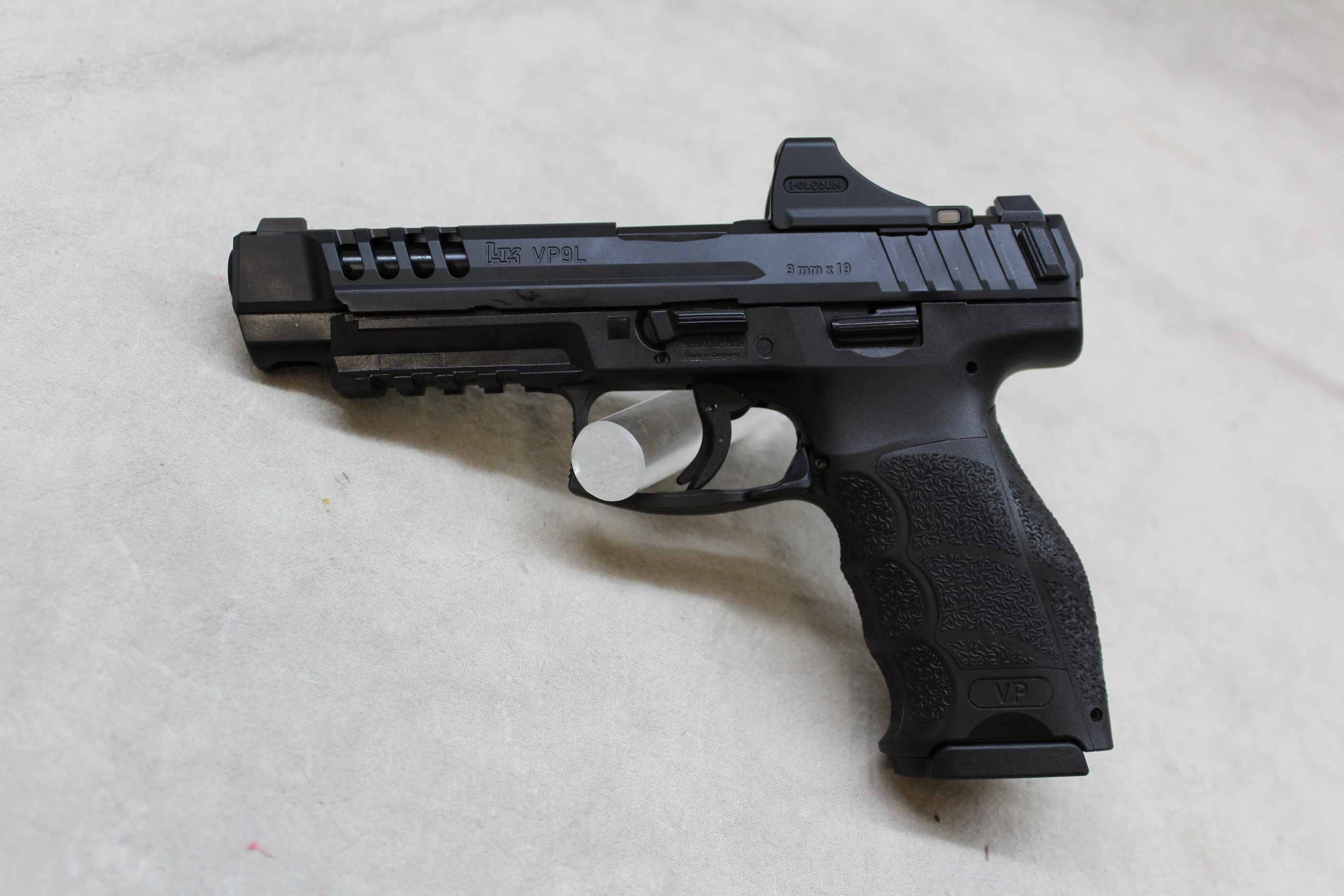 HK VP9L ~9mm Luger~ - Bass Pro Shops