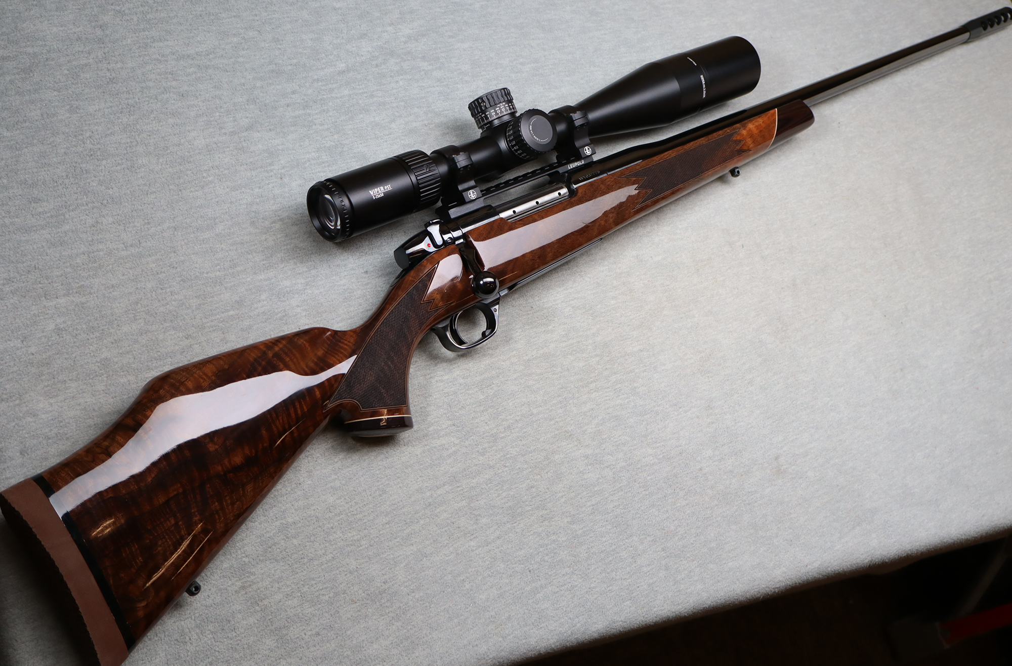 Weatherby ~ Mark V Deluxe ~ .378 WBY MAG - Bass Pro Shops